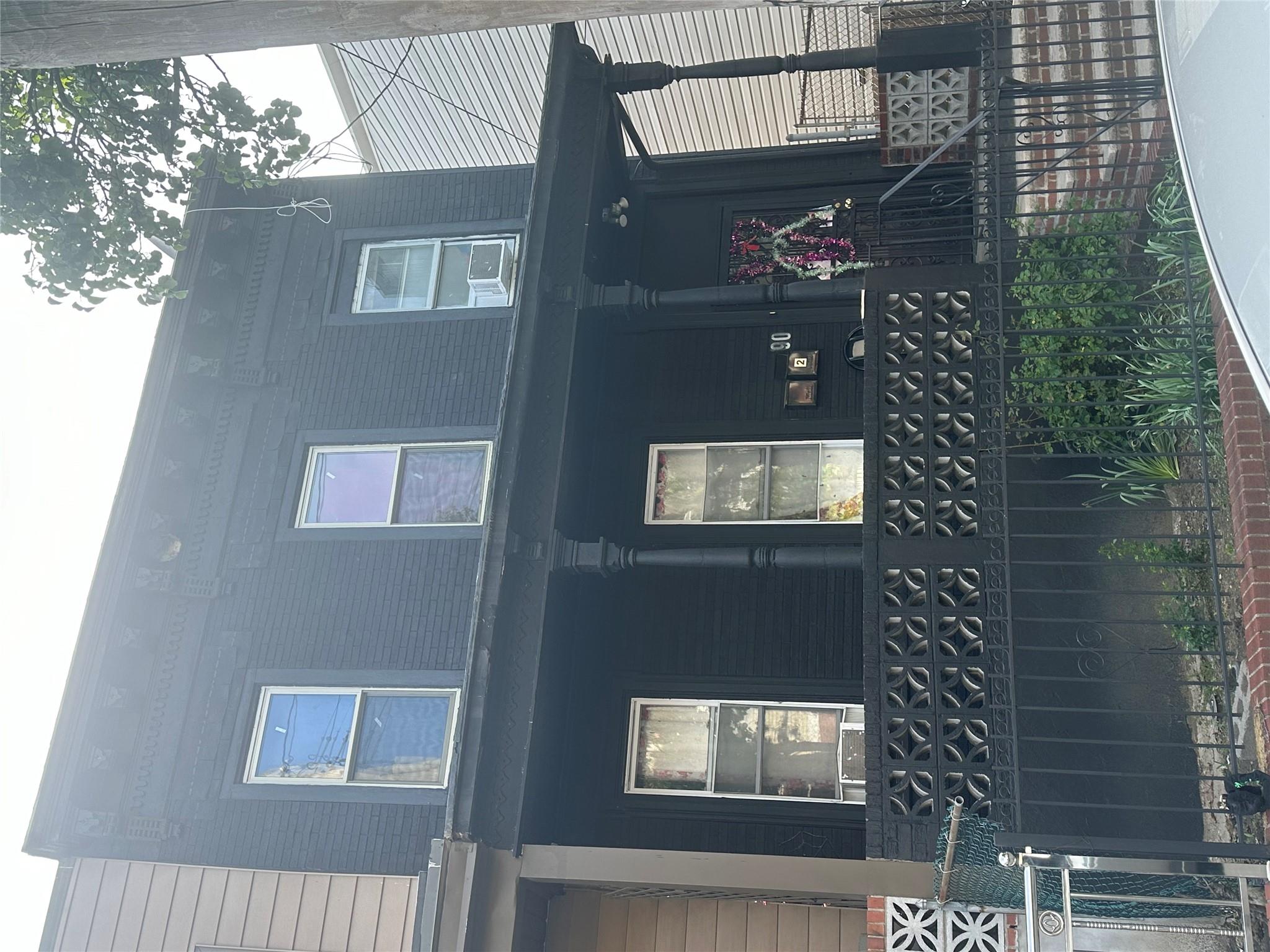 #3 photo, 90 Wyona Street, ブルックリン区 Brooklyn , NY 11207