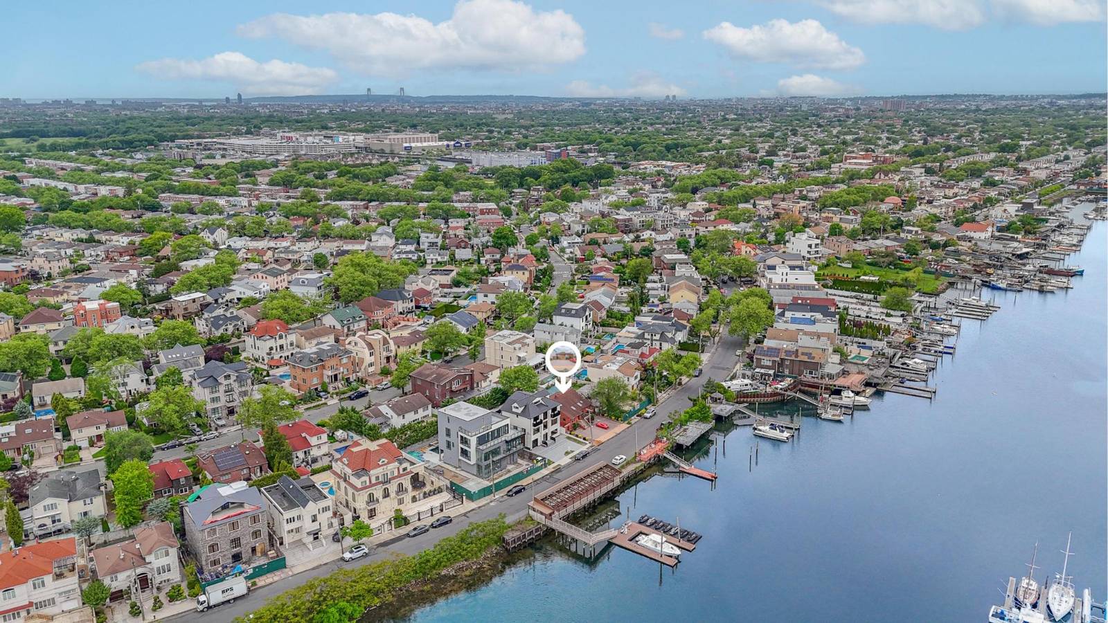 #4 photo, 80 Whitman Drive, Mill Basin , NY 11234