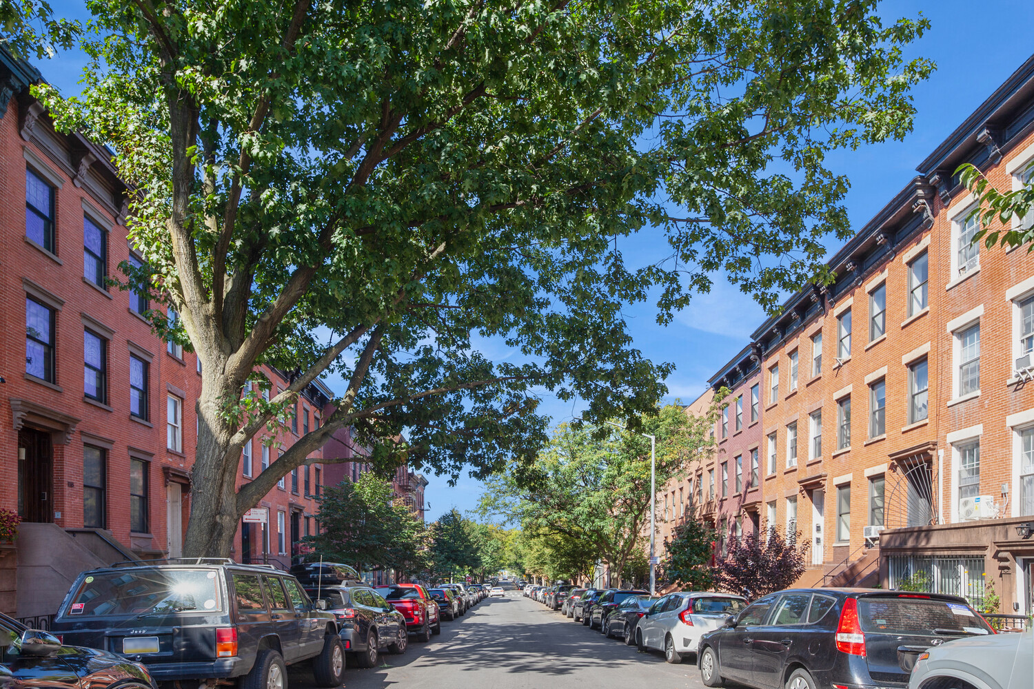 #19 photo, 124 PRESIDENT Street, Columbia St Waterfr , NY 11231