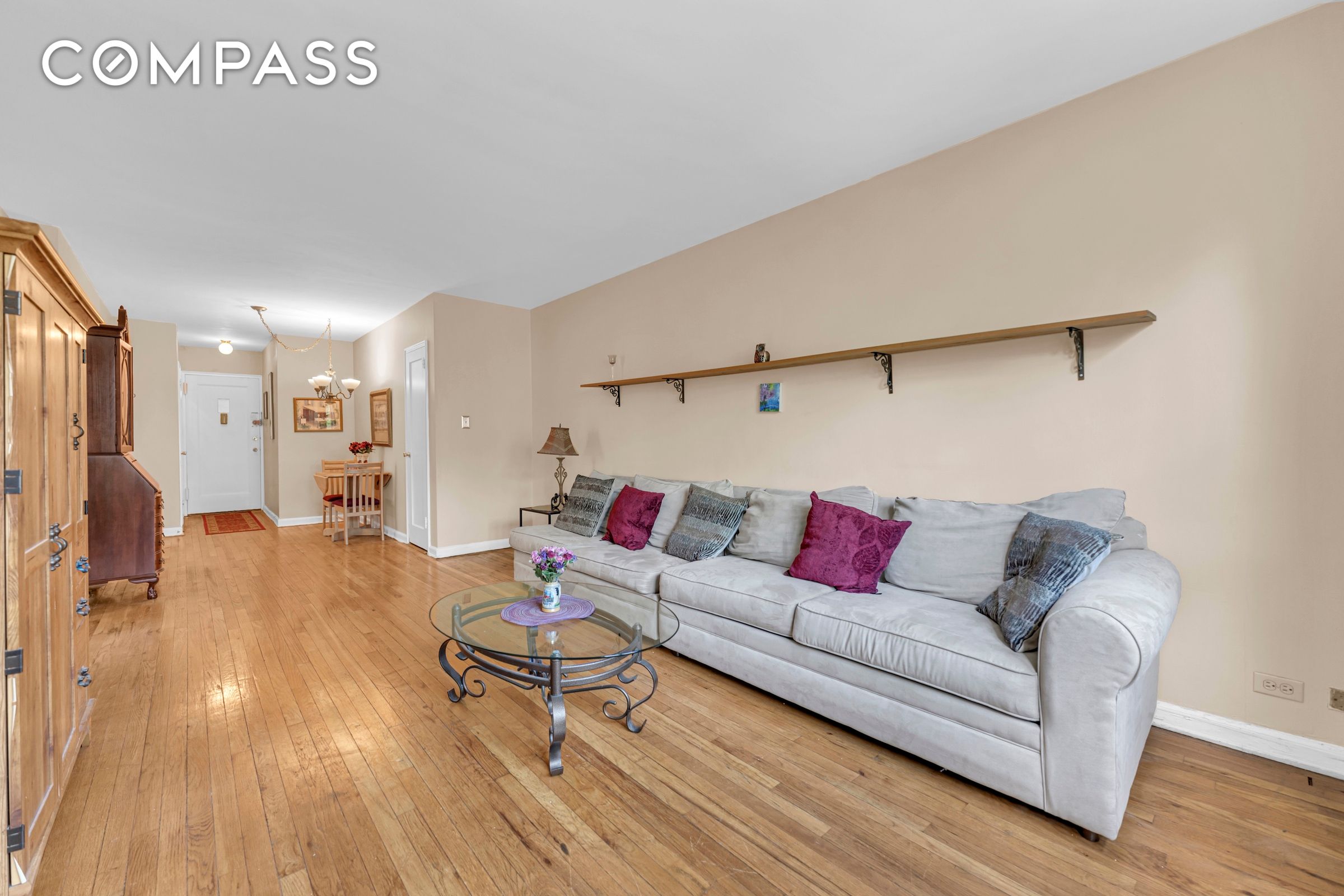 #3 photo, 5614 Netherland Avenue, 브롱크스 North Riverdale , NY 10471