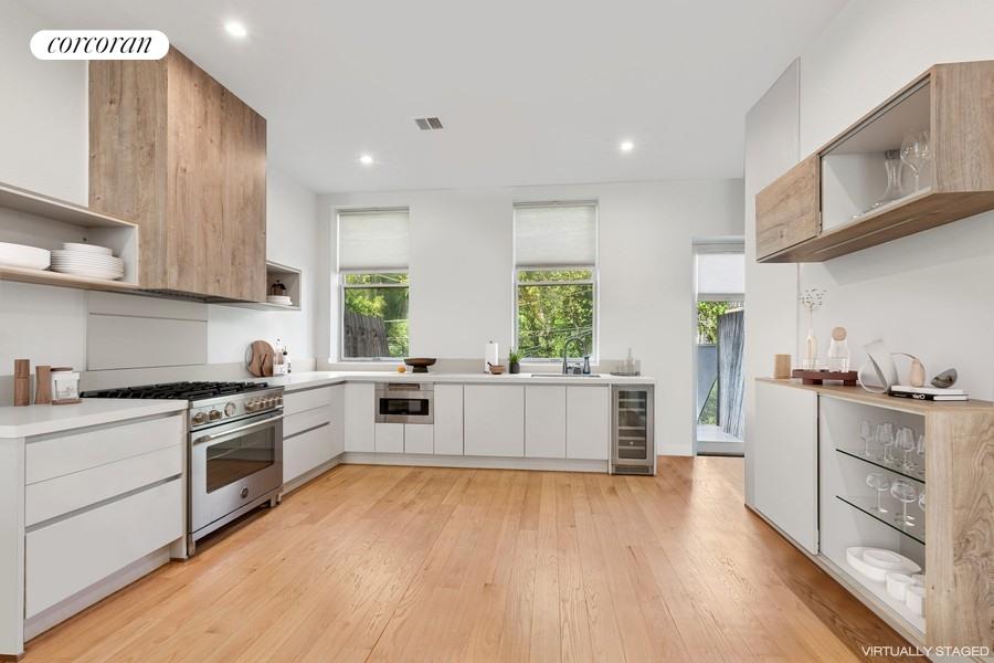 #4 photo, 254 STUYVESANT Avenue, ブルックリン区 Stuyvesant Heights , NY 11221