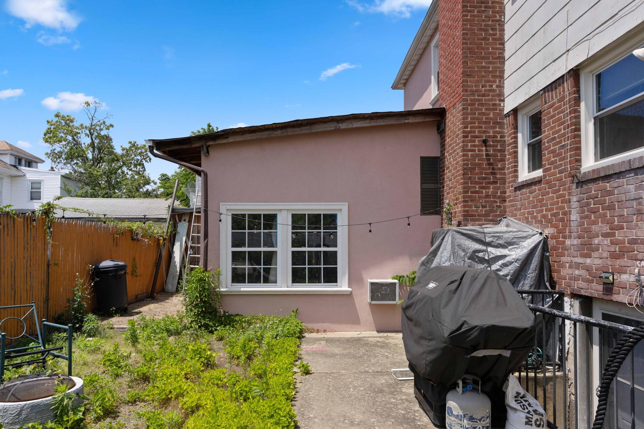 #18 photo, 220-24 134th Road, Laurelton , NY 11413