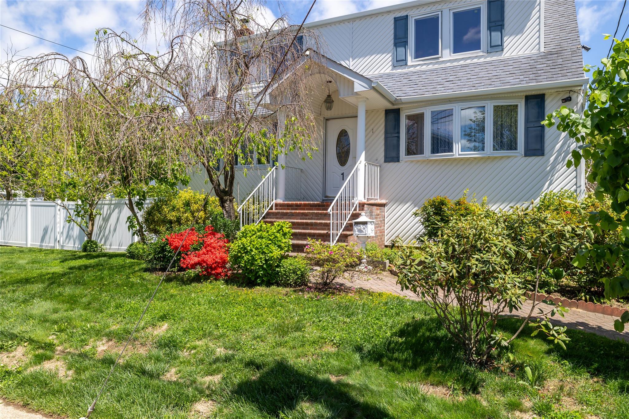 #3 photo, 1 Varney Avenue, Huntington Station , NY 11746