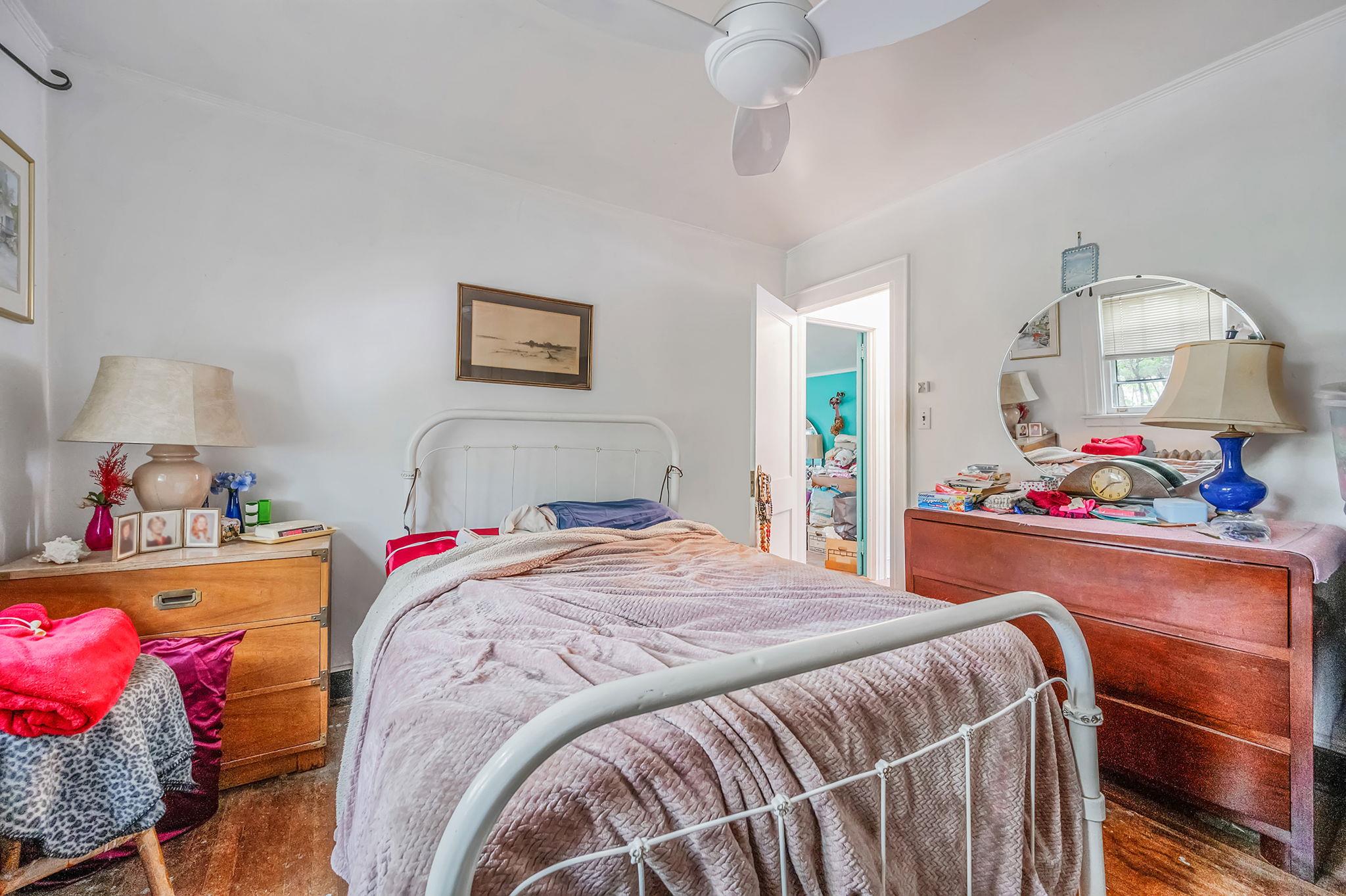 #11 photo, 481 Archer Street, Freeport , NY 11520