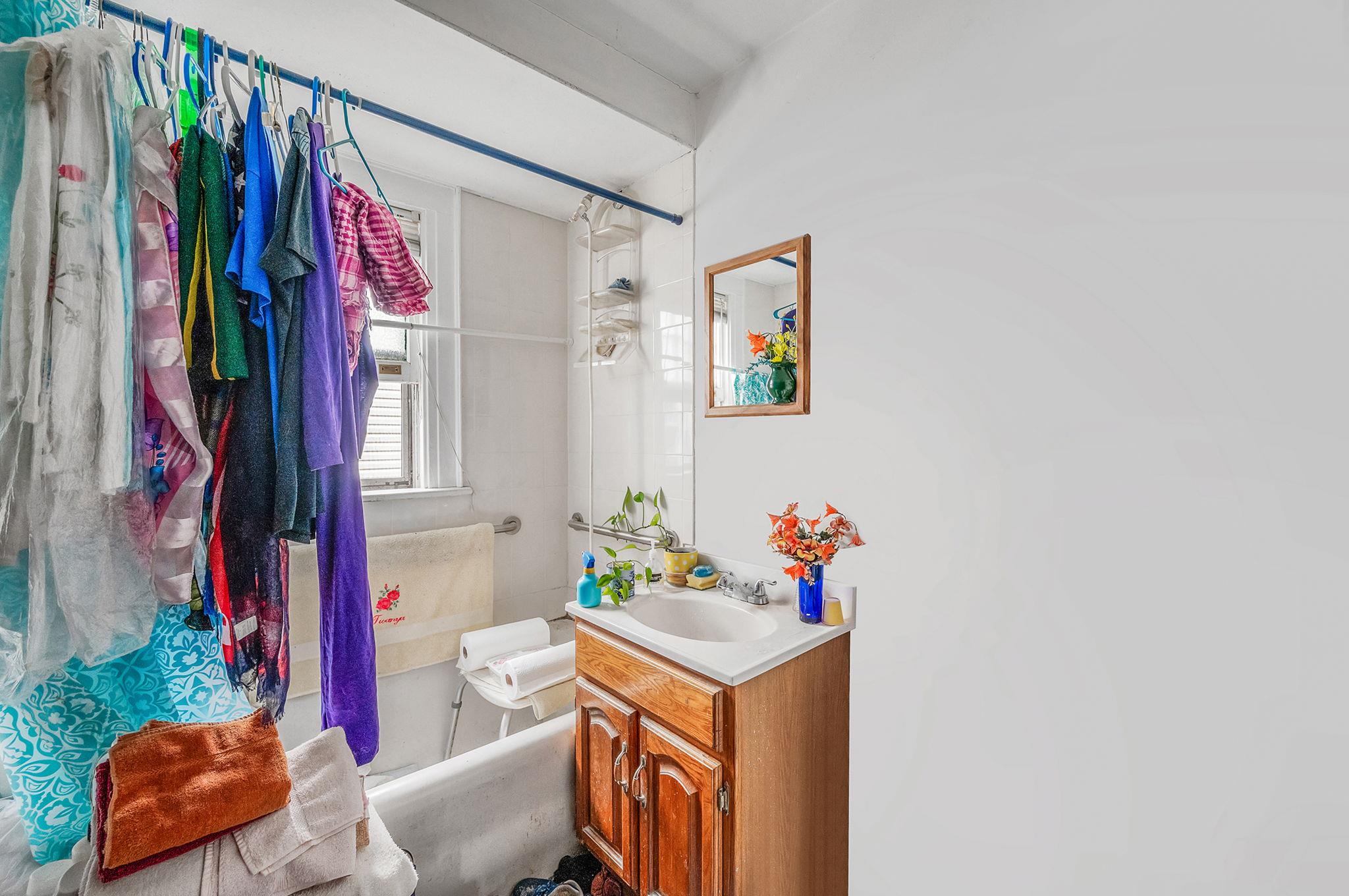 #16 photo, 481 Archer Street, Freeport , NY 11520