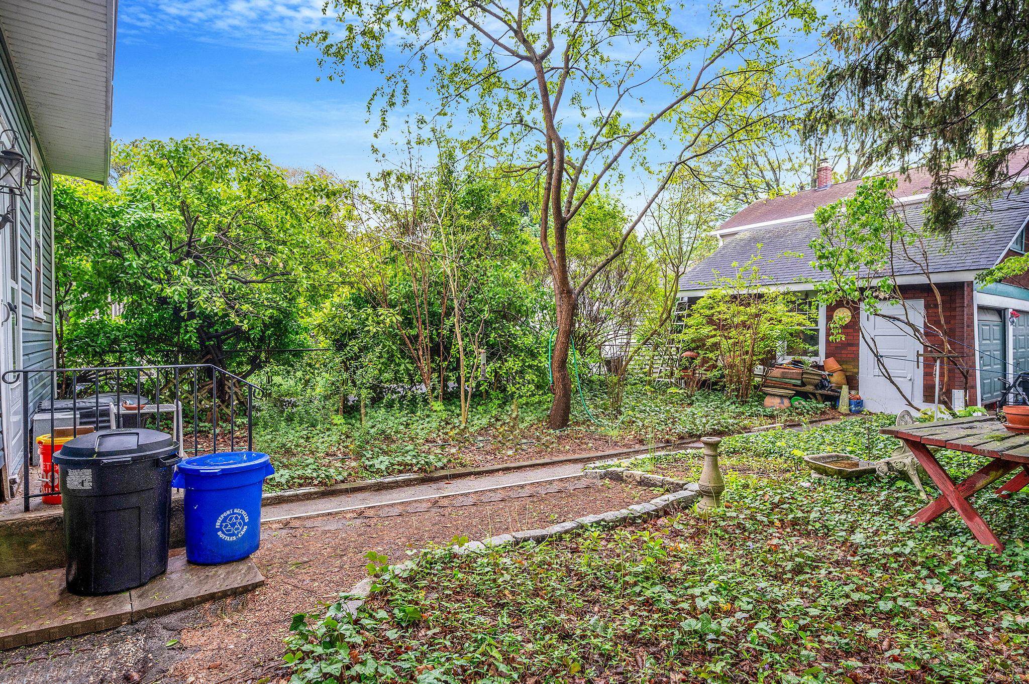 #2 photo, 481 Archer Street, Freeport , NY 11520