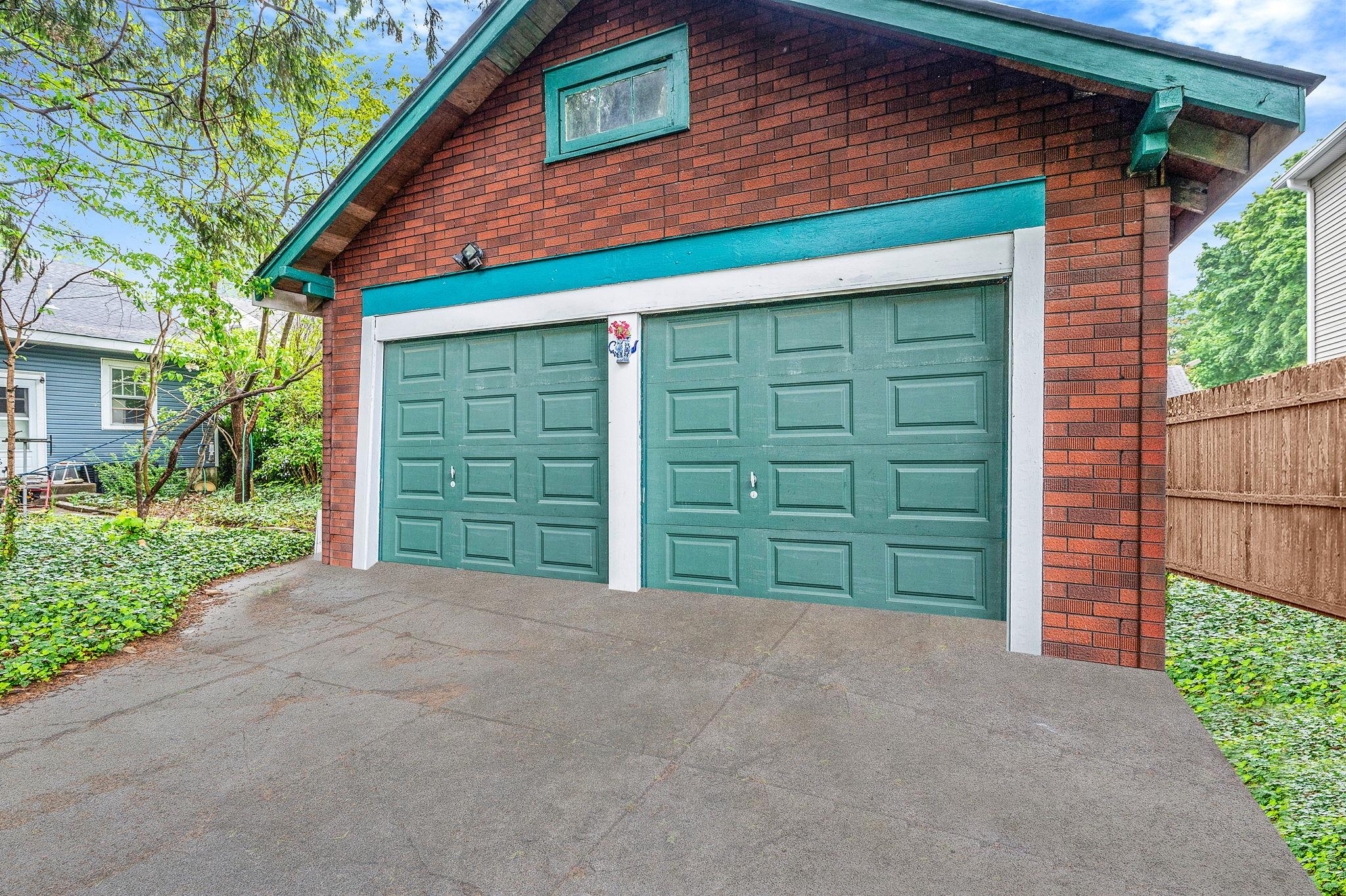 #4 photo, 481 Archer Street, Freeport , NY 11520