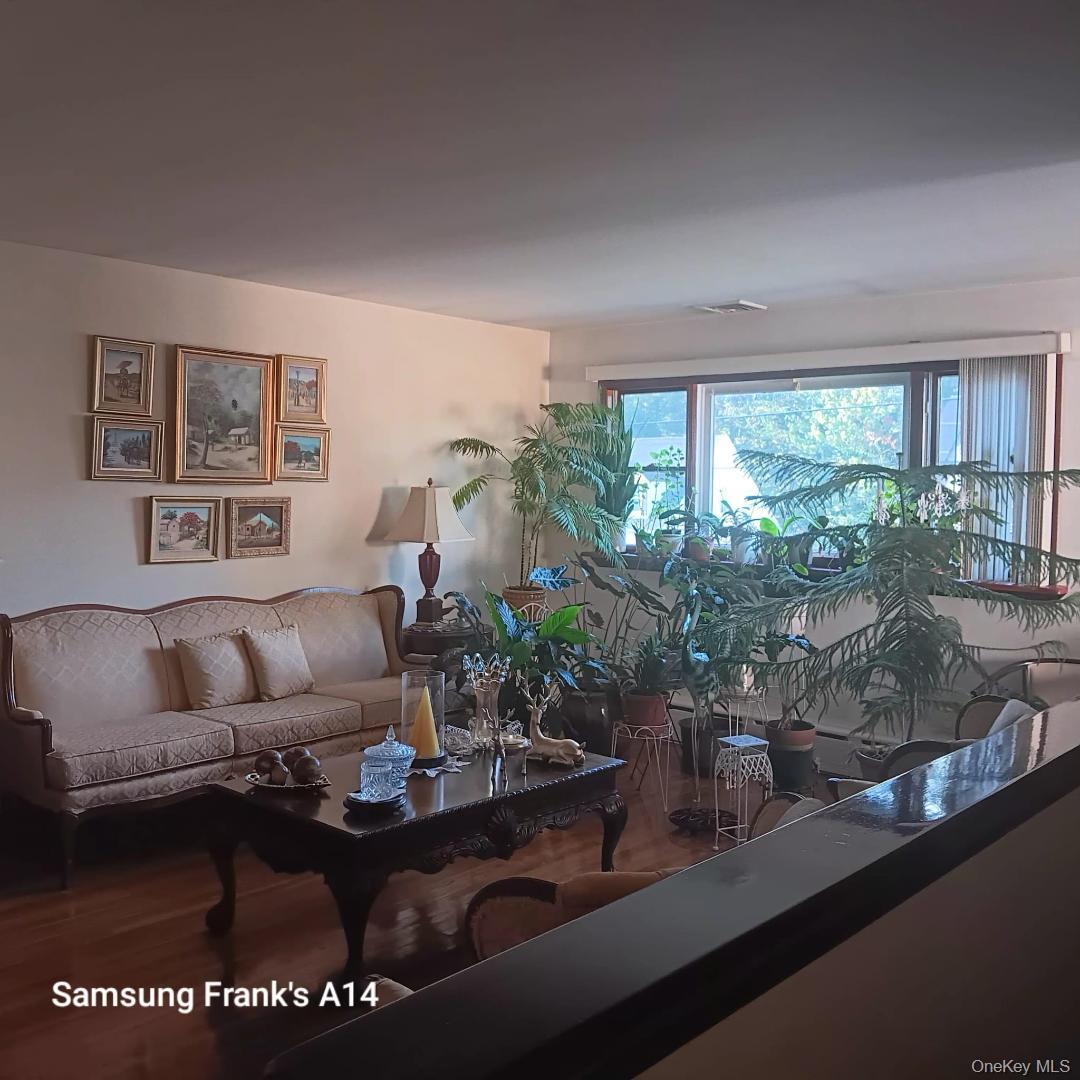 #3 photo, 31 Stevenson Avenue, Hartsdale , NY 10530