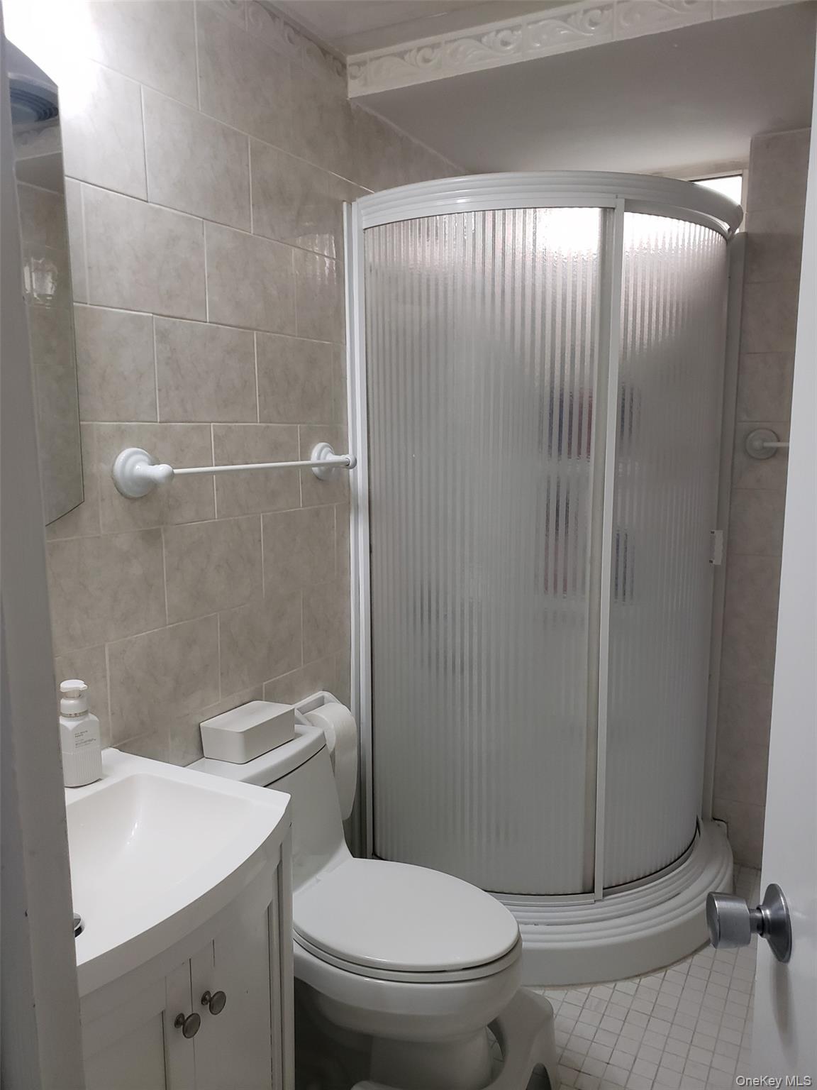 #8 photo, 31 Stevenson Avenue, Hartsdale , NY 10530