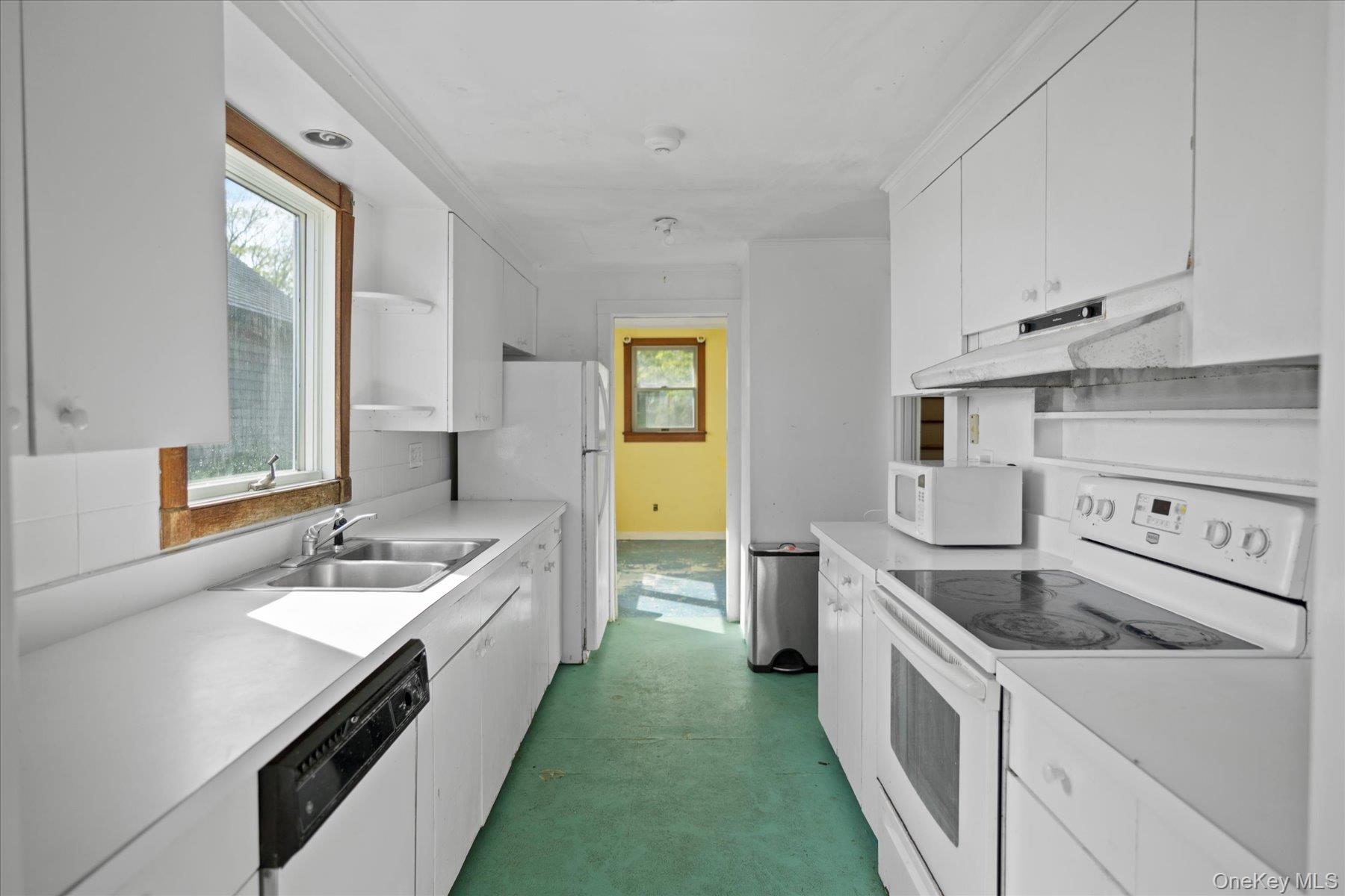 #9 photo, 4 Shore Road, サフォーク郡 Bellport Village , NY 11713