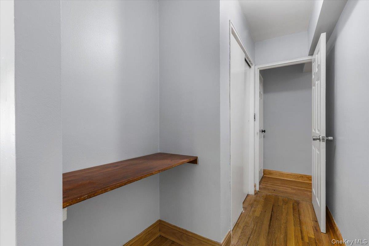 #10 photo, 2385 Barker Avenue, ブロンクス区 Bronx , NY 10467