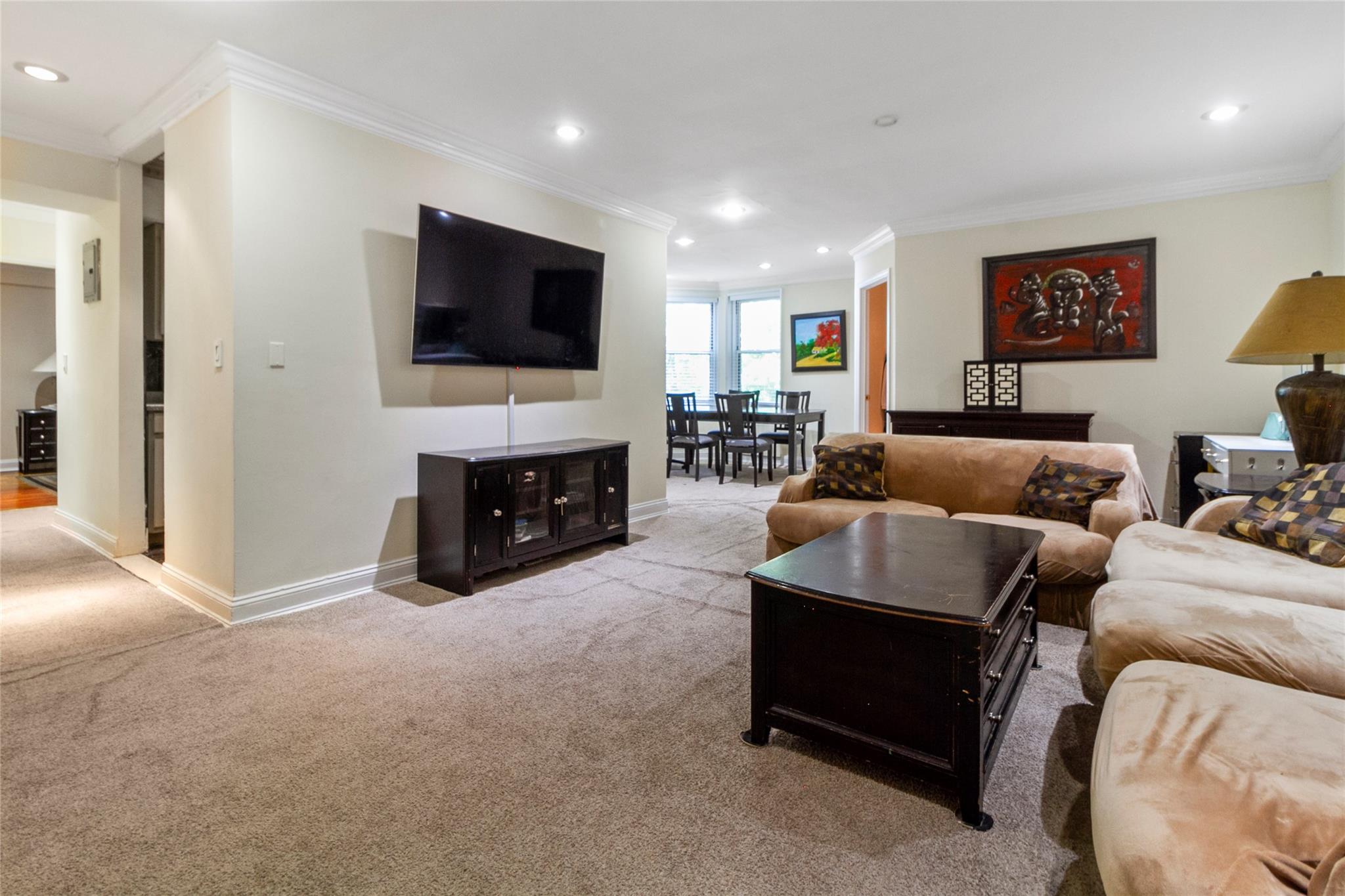 #5 photo, 1296 Midland Avenue, Yonkers , NY 10704