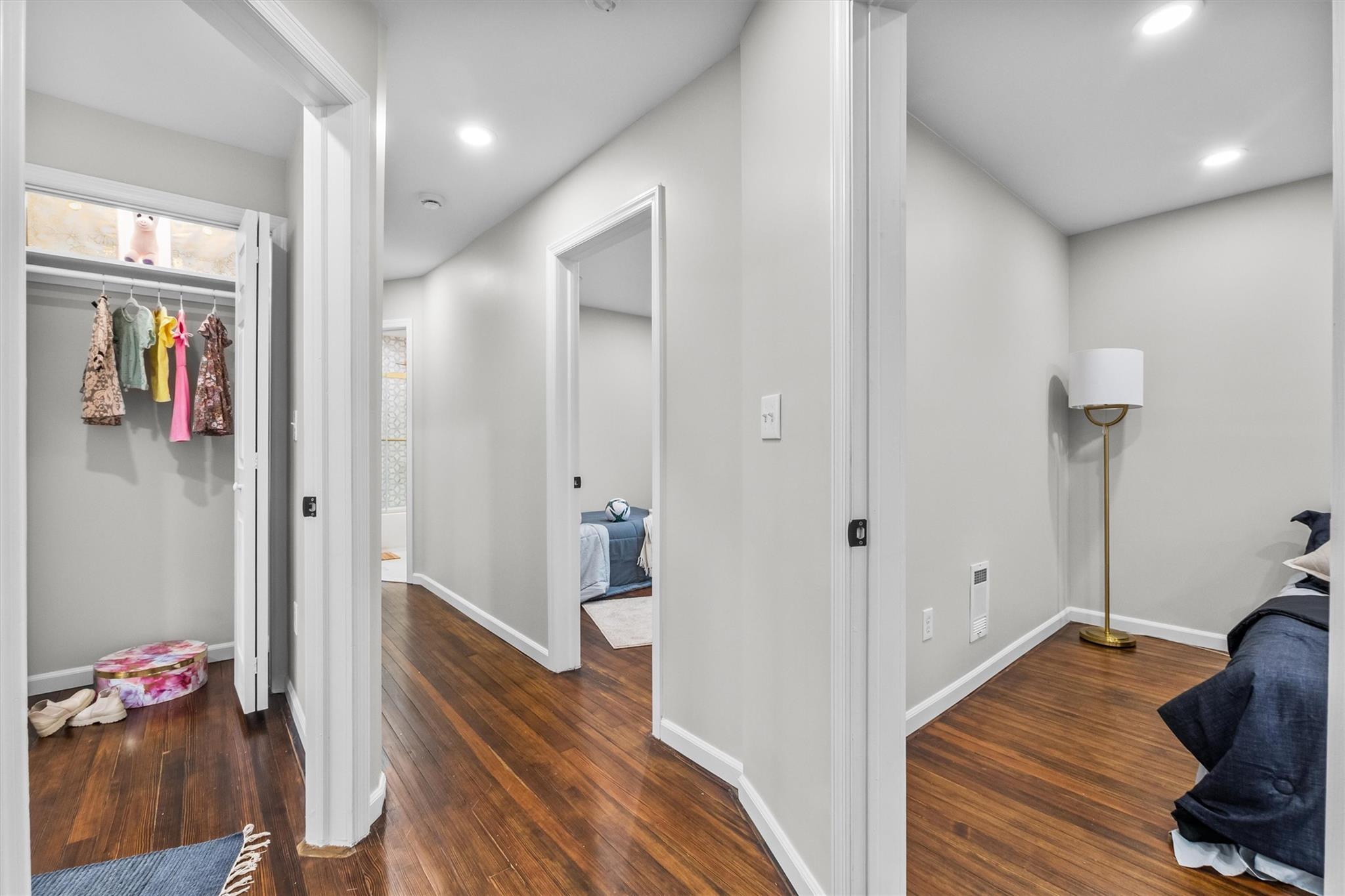 #19 photo, 78 E Maltbie Avenue, 紐約州 Suffern , NY 10901