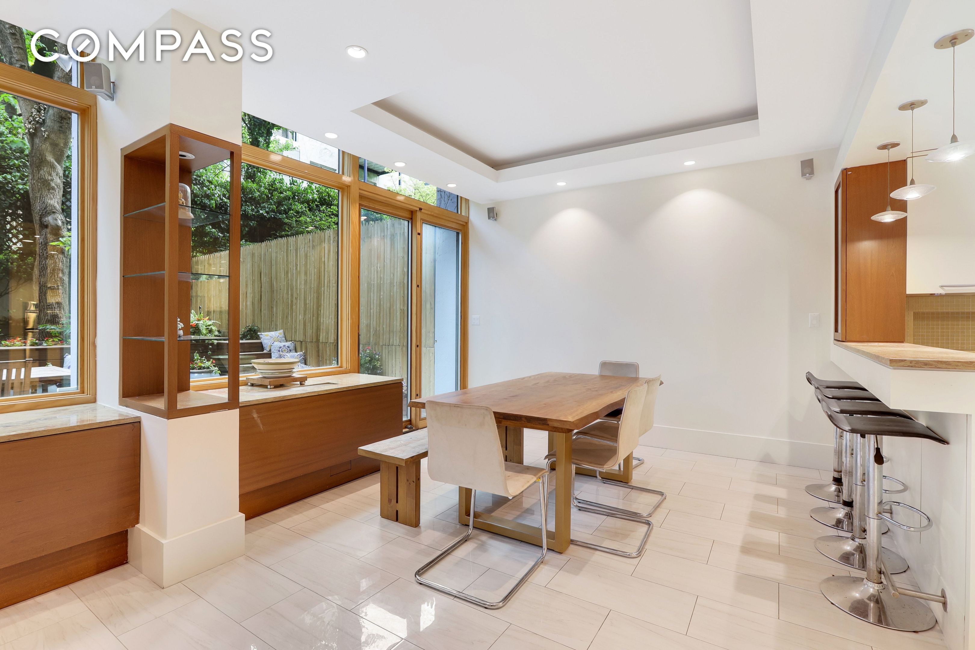 #13 photo, 344 W 23rd Street, マンハッタン Chelsea , NY 10011