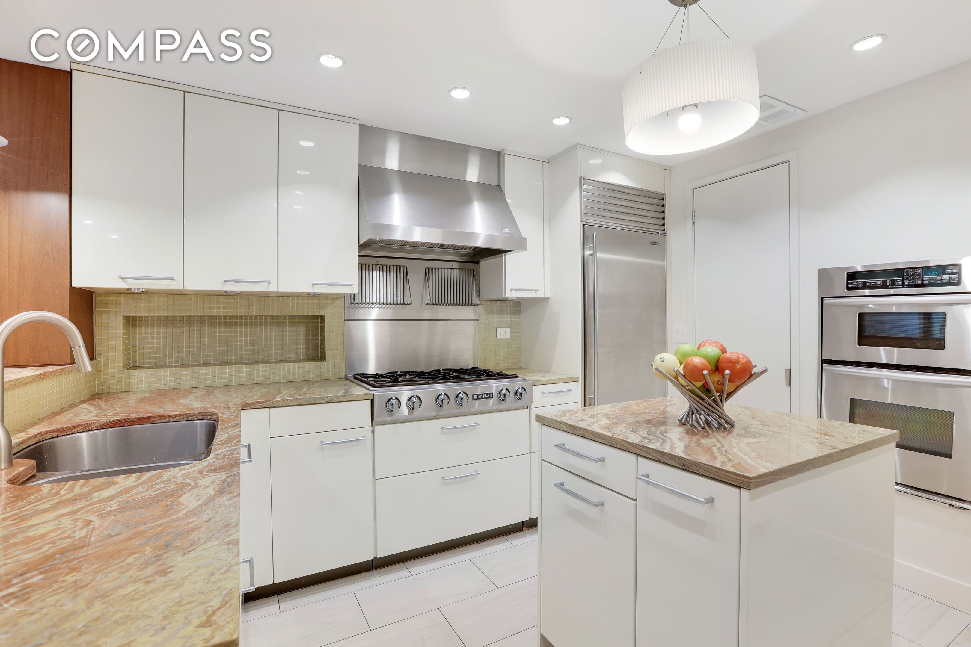 #16 photo, 344 W 23rd Street, マンハッタン Chelsea , NY 10011