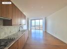 21 INDIA Street #36D 绿点 Greenpoint, NY