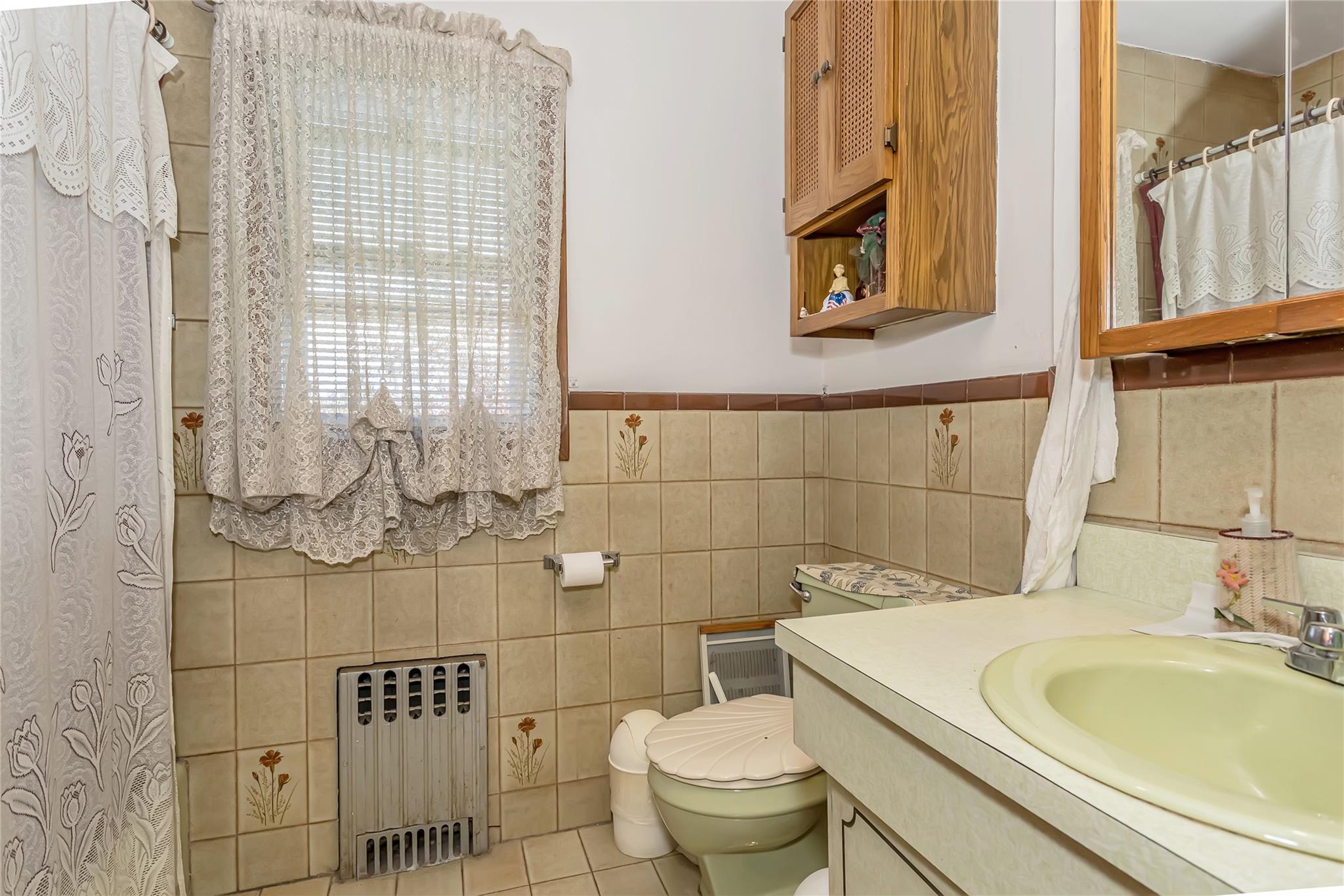 #20 photo, 6-10 129th Street, College Point , NY 11356