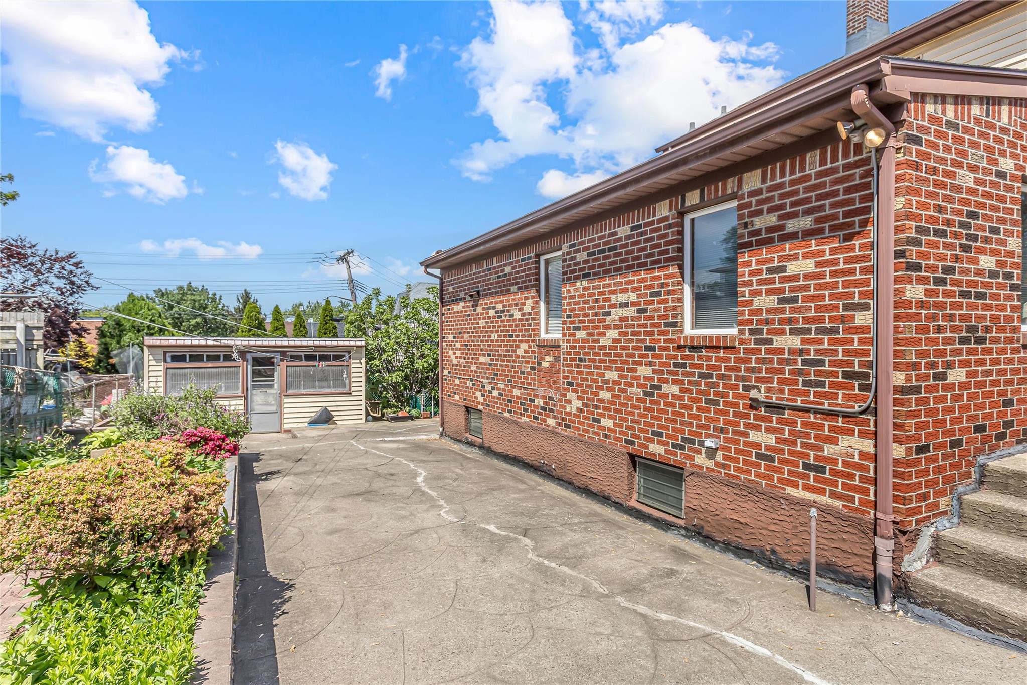 #8 photo, 6-10 129th Street, College Point , NY 11356