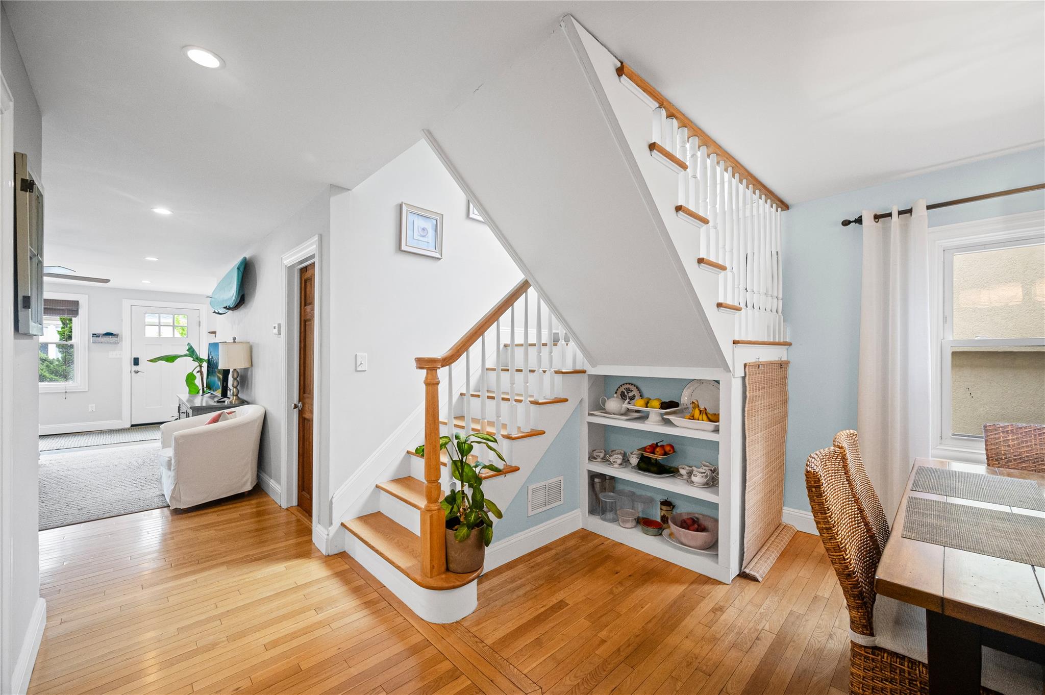 #10 photo, 49 Oregon Street, ナッソー郡 Long Beach , NY 11561