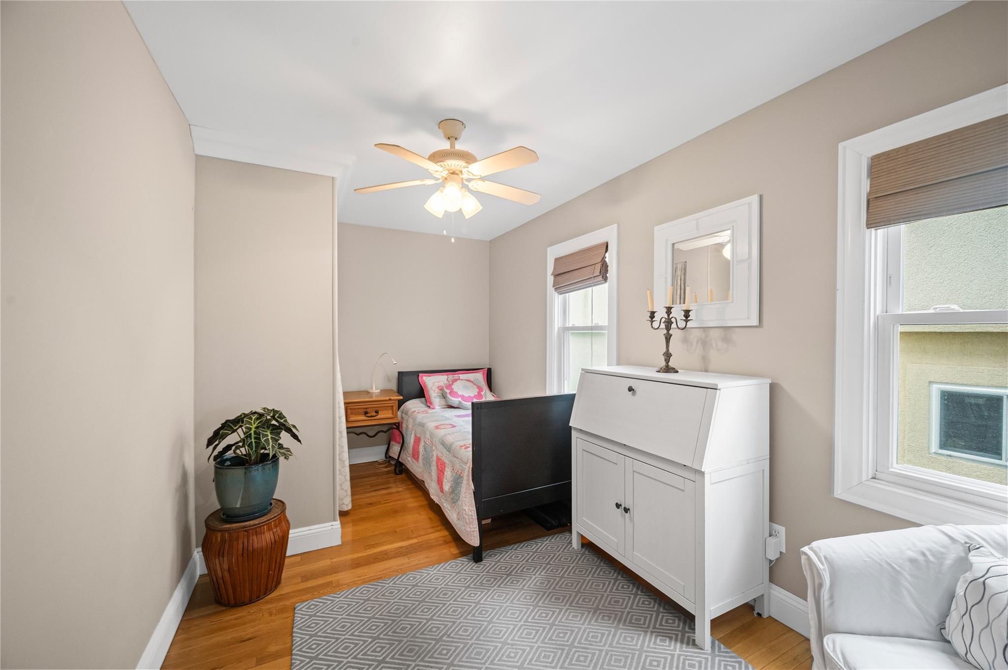 #11 photo, 49 Oregon Street, ナッソー郡 Long Beach , NY 11561