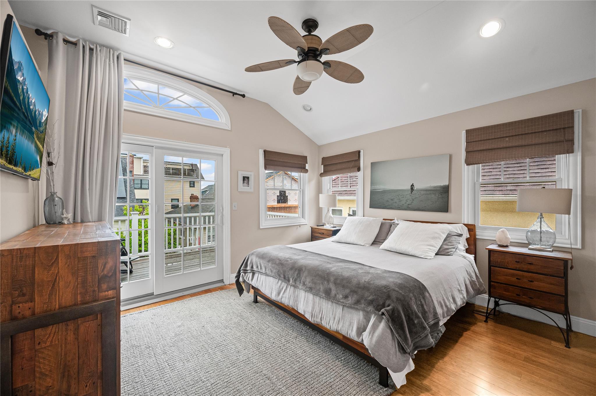 #14 photo, 49 Oregon Street, ナッソー郡 Long Beach , NY 11561