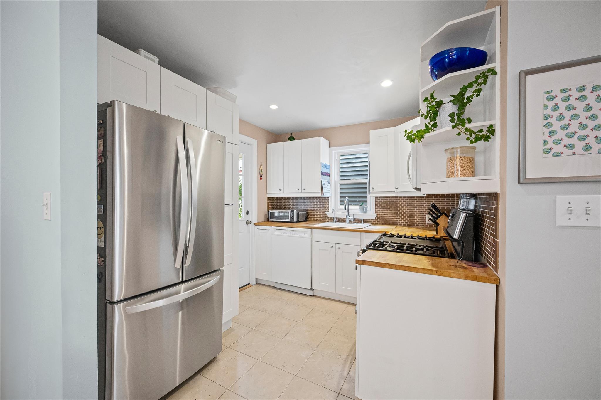 #8 photo, 49 Oregon Street, ナッソー郡 Long Beach , NY 11561