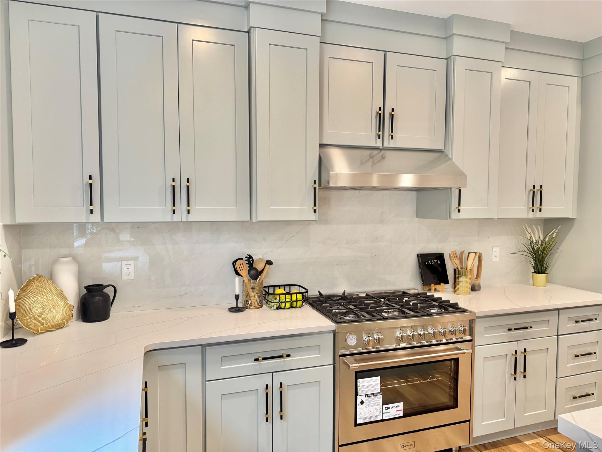 #12 photo, 122 Dayton Avenue, サフォーク郡 Manorville , NY 11949