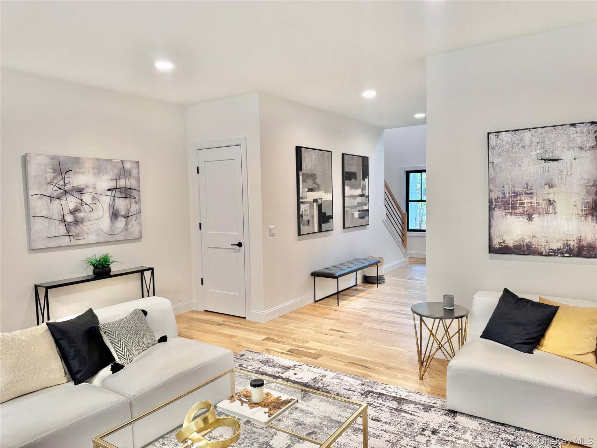 #7 photo, 122 Dayton Avenue, サフォーク郡 Manorville , NY 11949