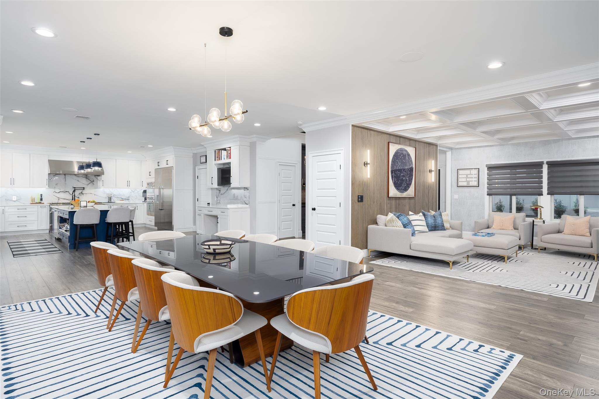 #14 photo, 18 Heron Court, ナッソー郡 Levittown , NY 11756