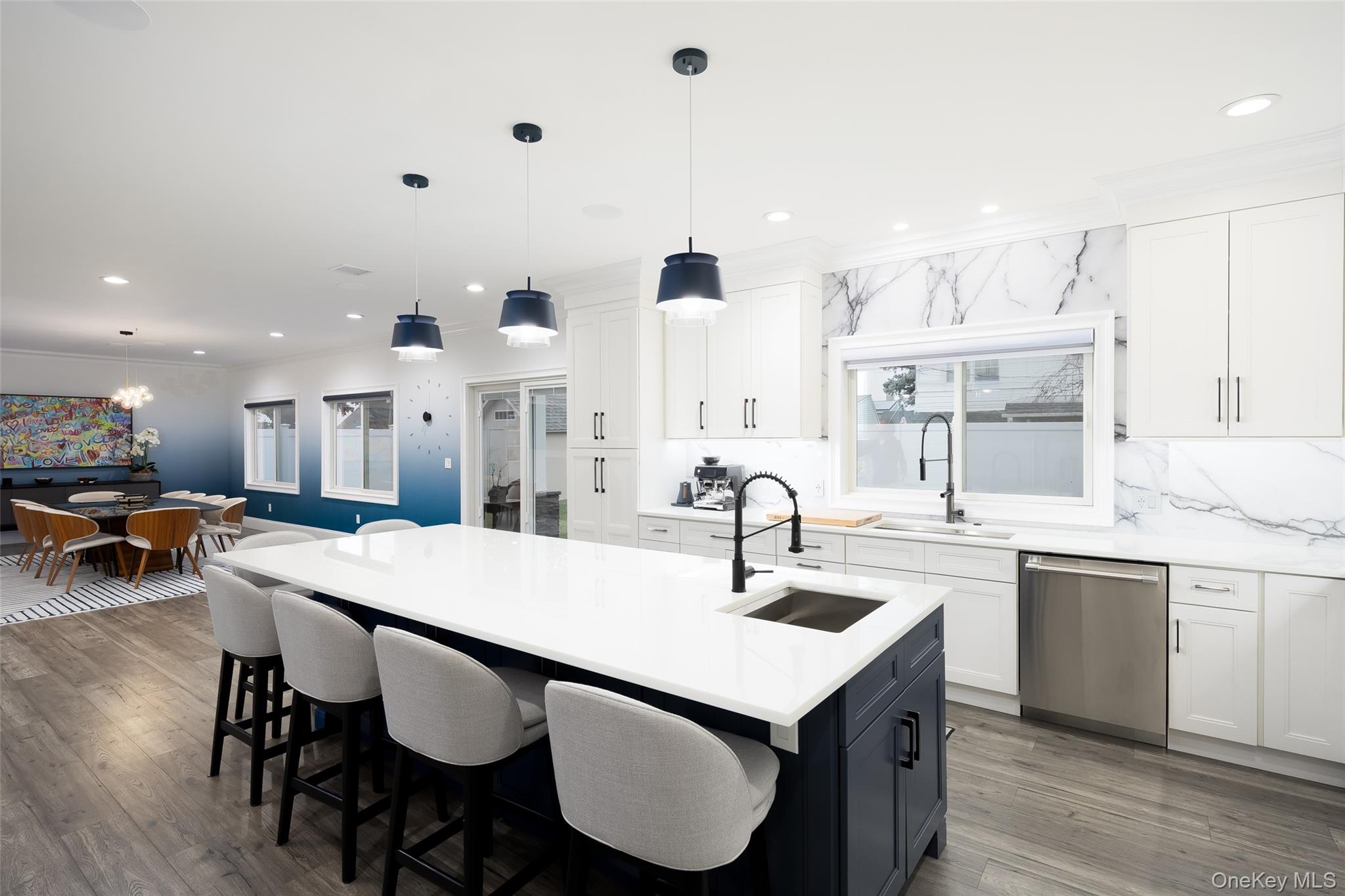 #18 photo, 18 Heron Court, ナッソー郡 Levittown , NY 11756