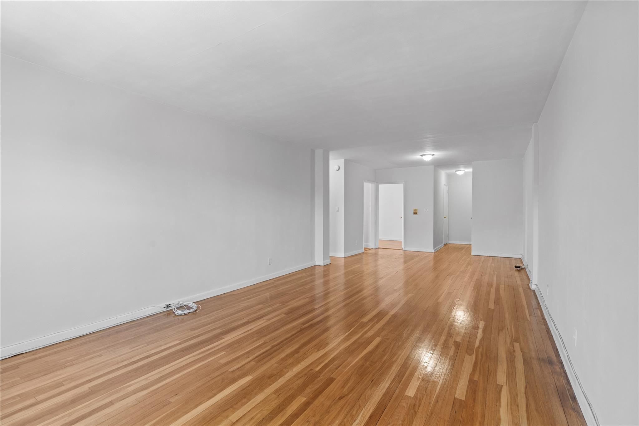 #3 photo, 1 Vincent Road, Bronxville , NY 10708