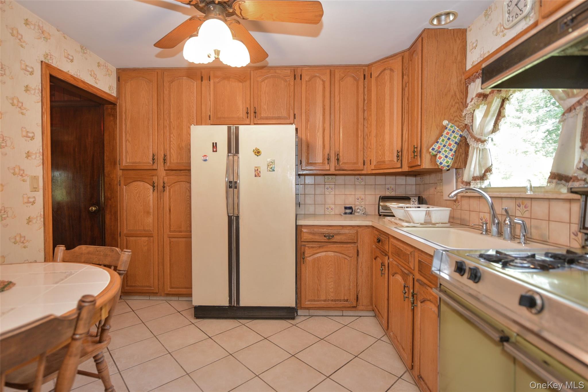 #19 photo, 210 Rockland Road, Pearl River , NY 10965