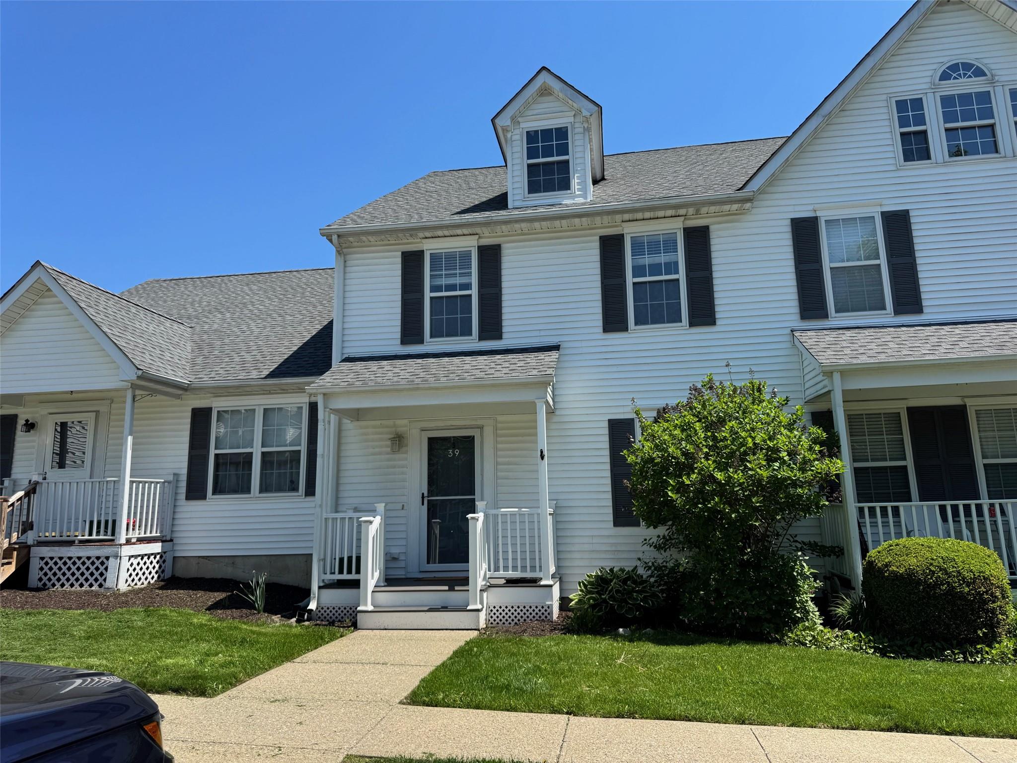 #1 photo, 39 Nathan Pierce Court, Pawling , NY 12564