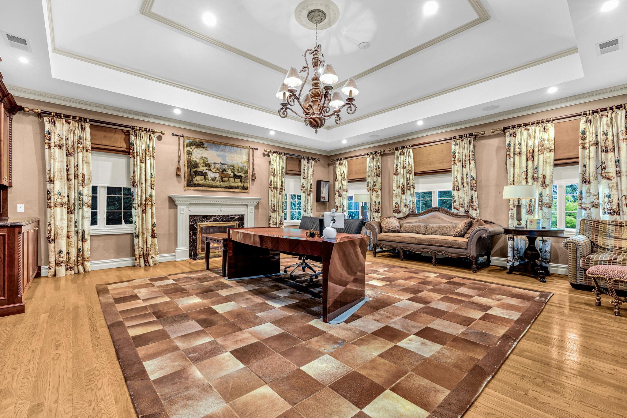 #18 photo, 2 Coventry Court, Larchmont , NY 10538