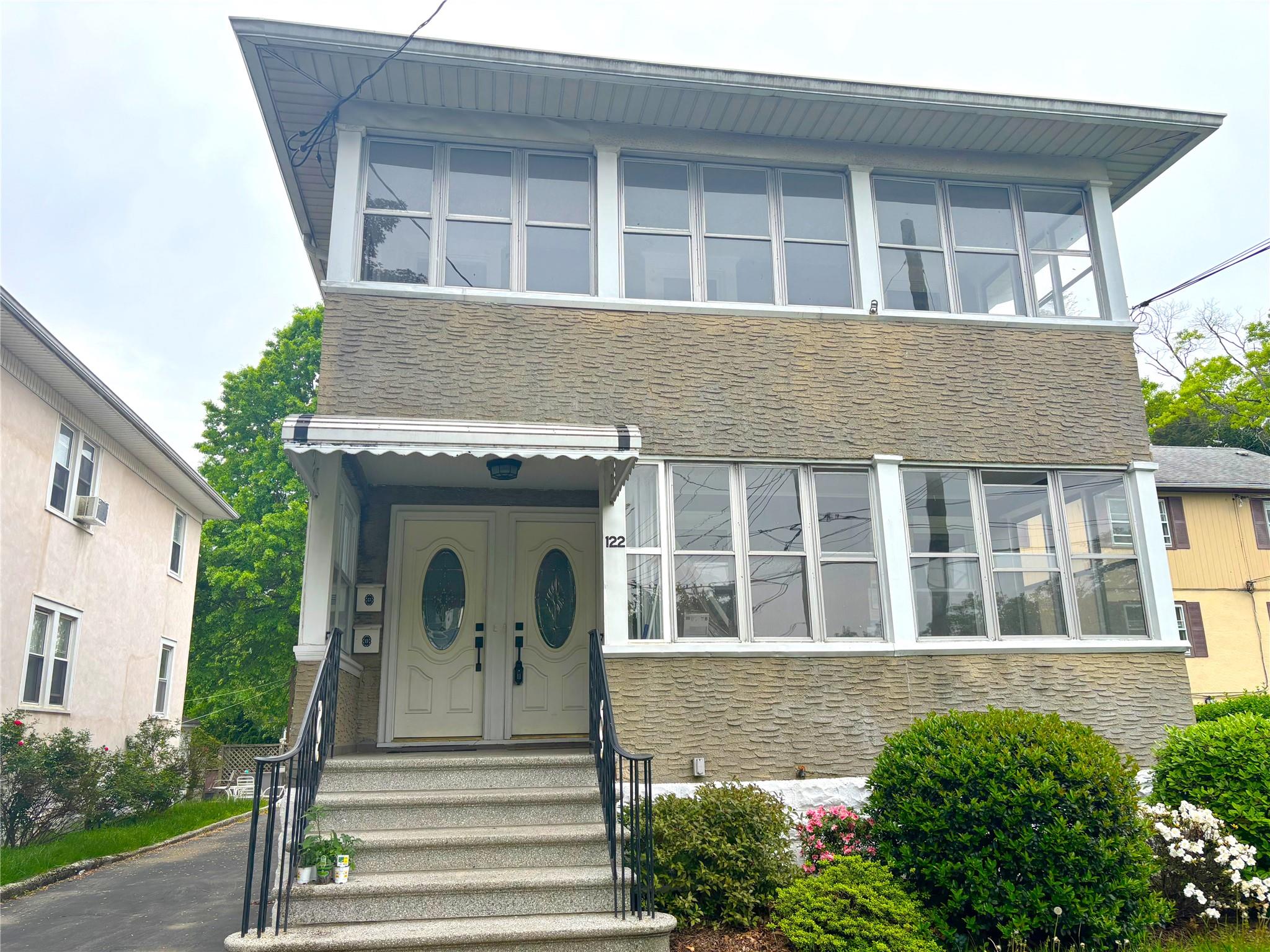 #1 photo, 122 Lispenard Avenue, New Rochelle , NY 10801