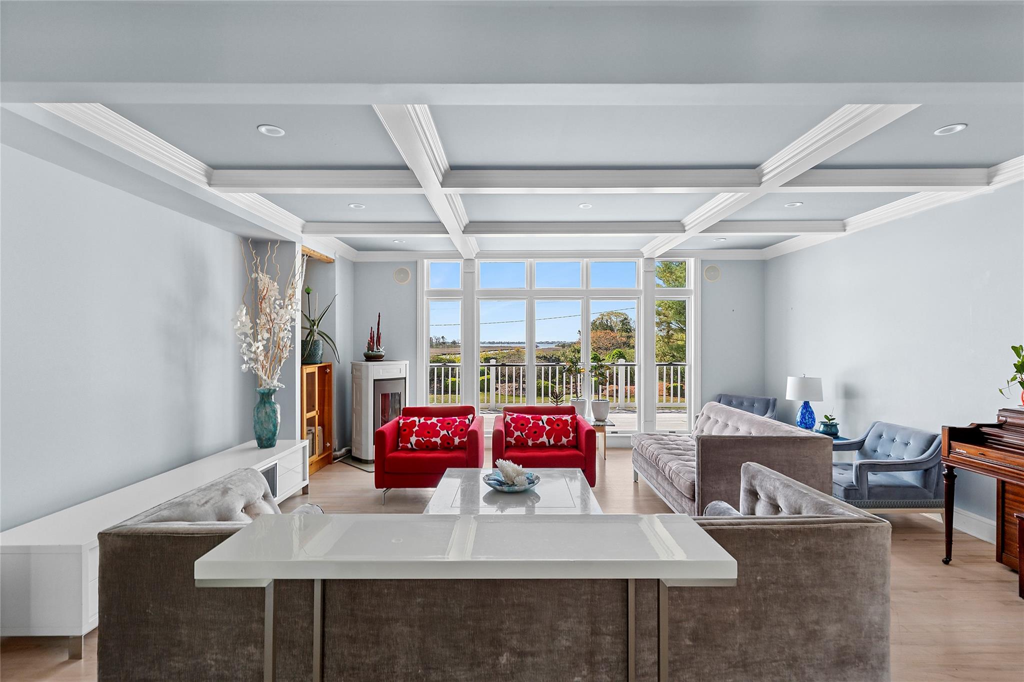 #5 photo, 14 South Country Road, サフォーク郡 Westhampton , NY 11977