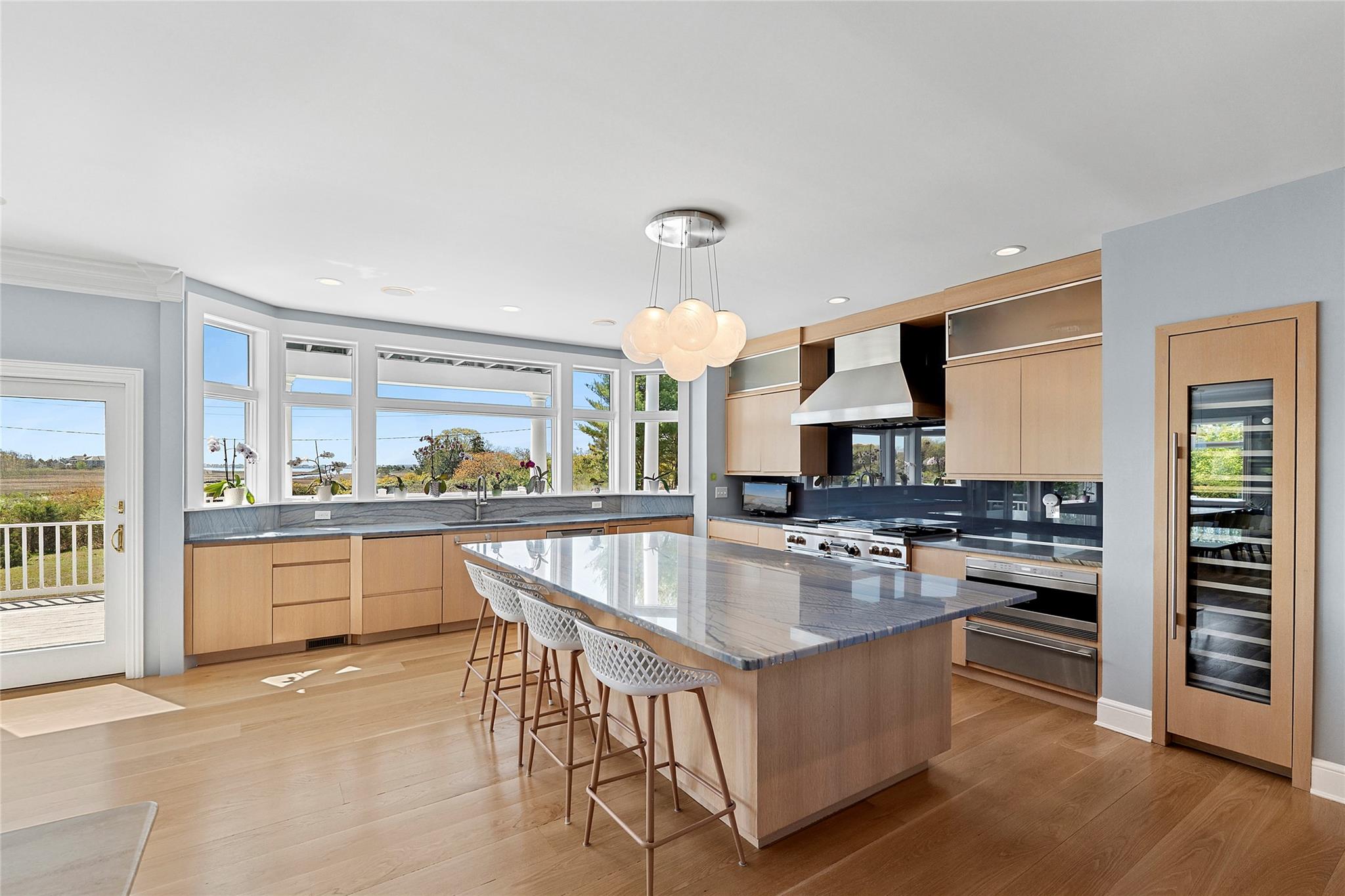 #6 photo, 14 South Country Road, サフォーク郡 Westhampton , NY 11977