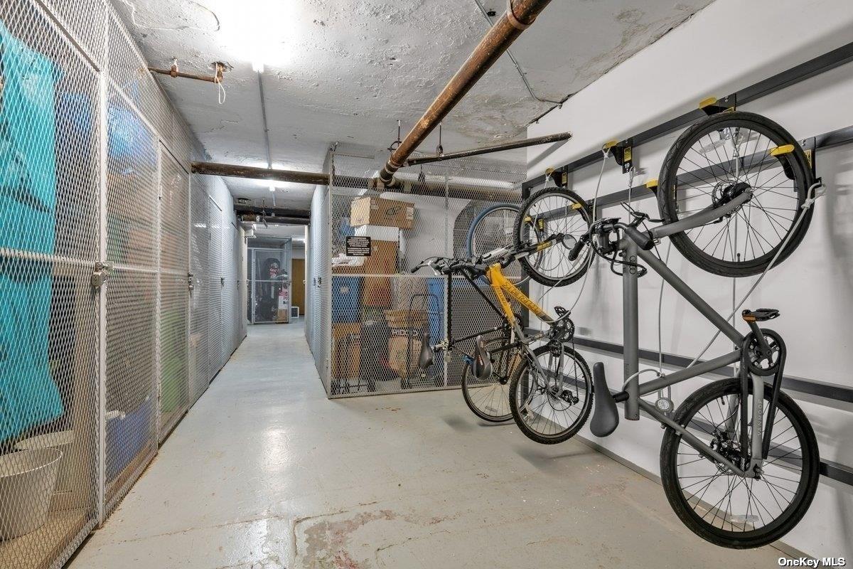 #11 photo, 62-10 Woodside Avenue, クイーンズ区 Woodside , NY 11377