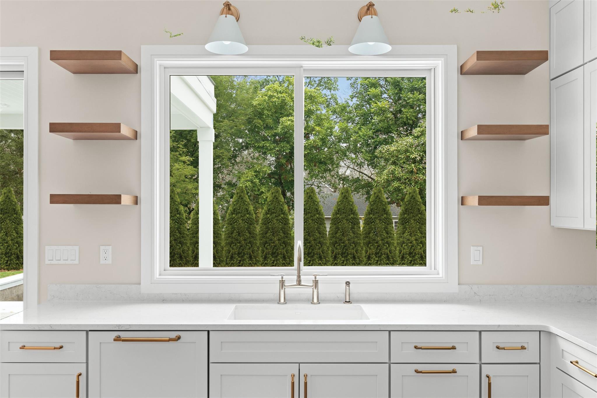 #12 photo, 26 Pine Tree Road, サフォーク郡 Southampton , NY 11968