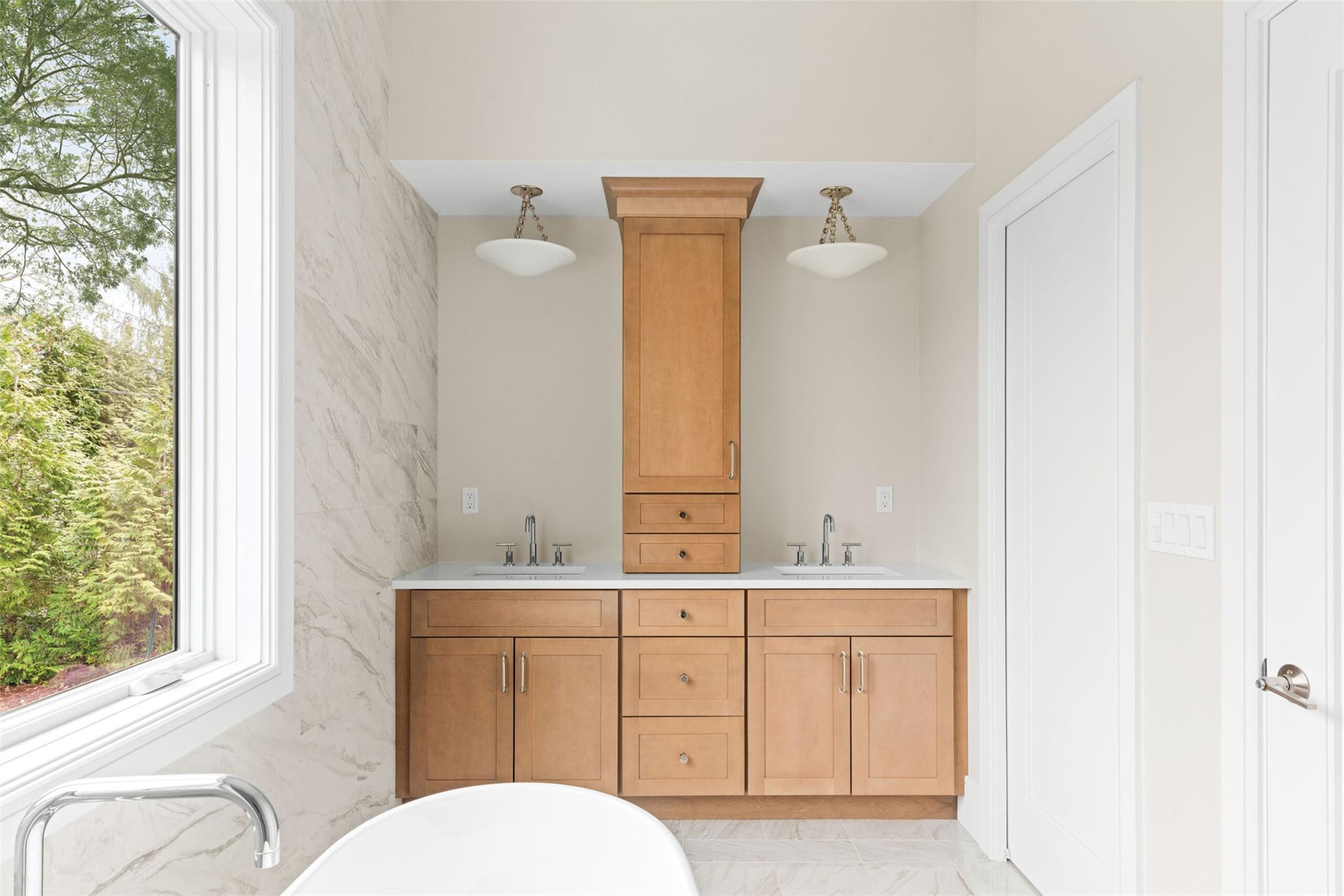 #14 photo, 26 Pine Tree Road, サフォーク郡 Southampton , NY 11968