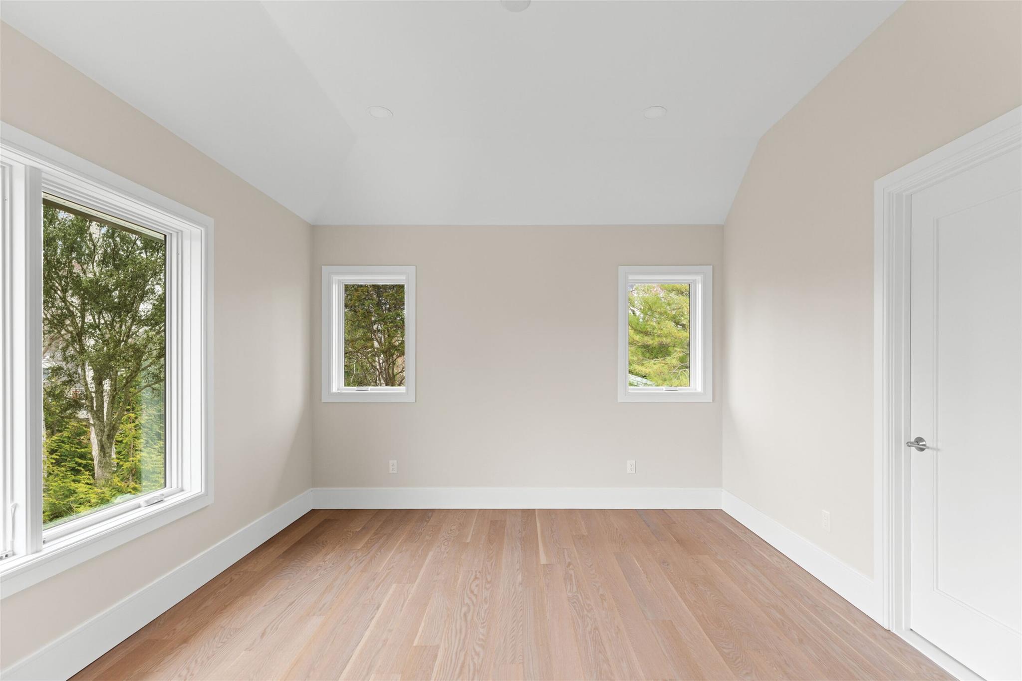 #18 photo, 26 Pine Tree Road, サフォーク郡 Southampton , NY 11968