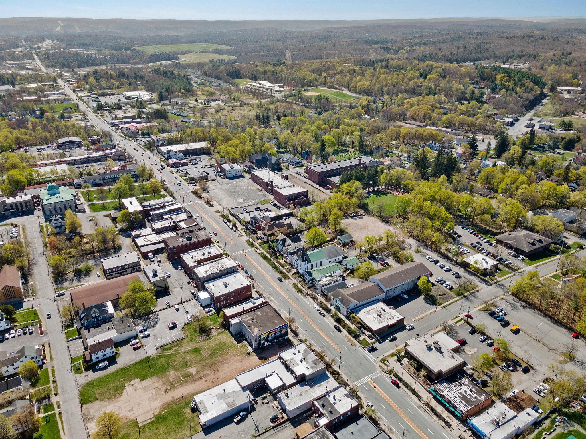 #17 photo, 456 Broadway, Monticello , NY 12701