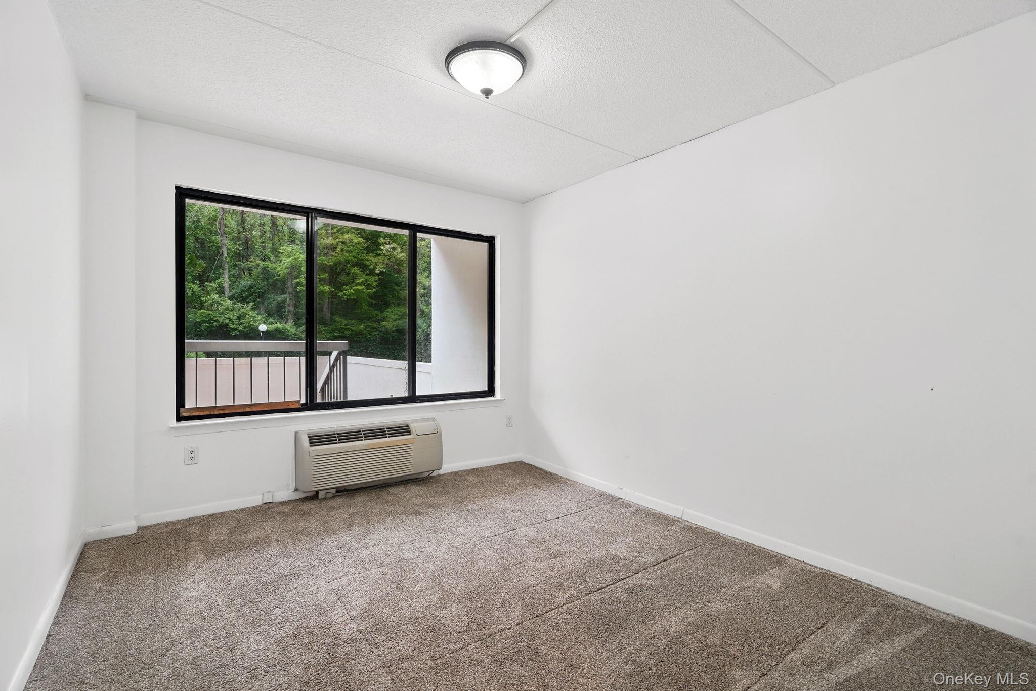 #12 photo, 300 High Point Drive, Hartsdale , NY 10530