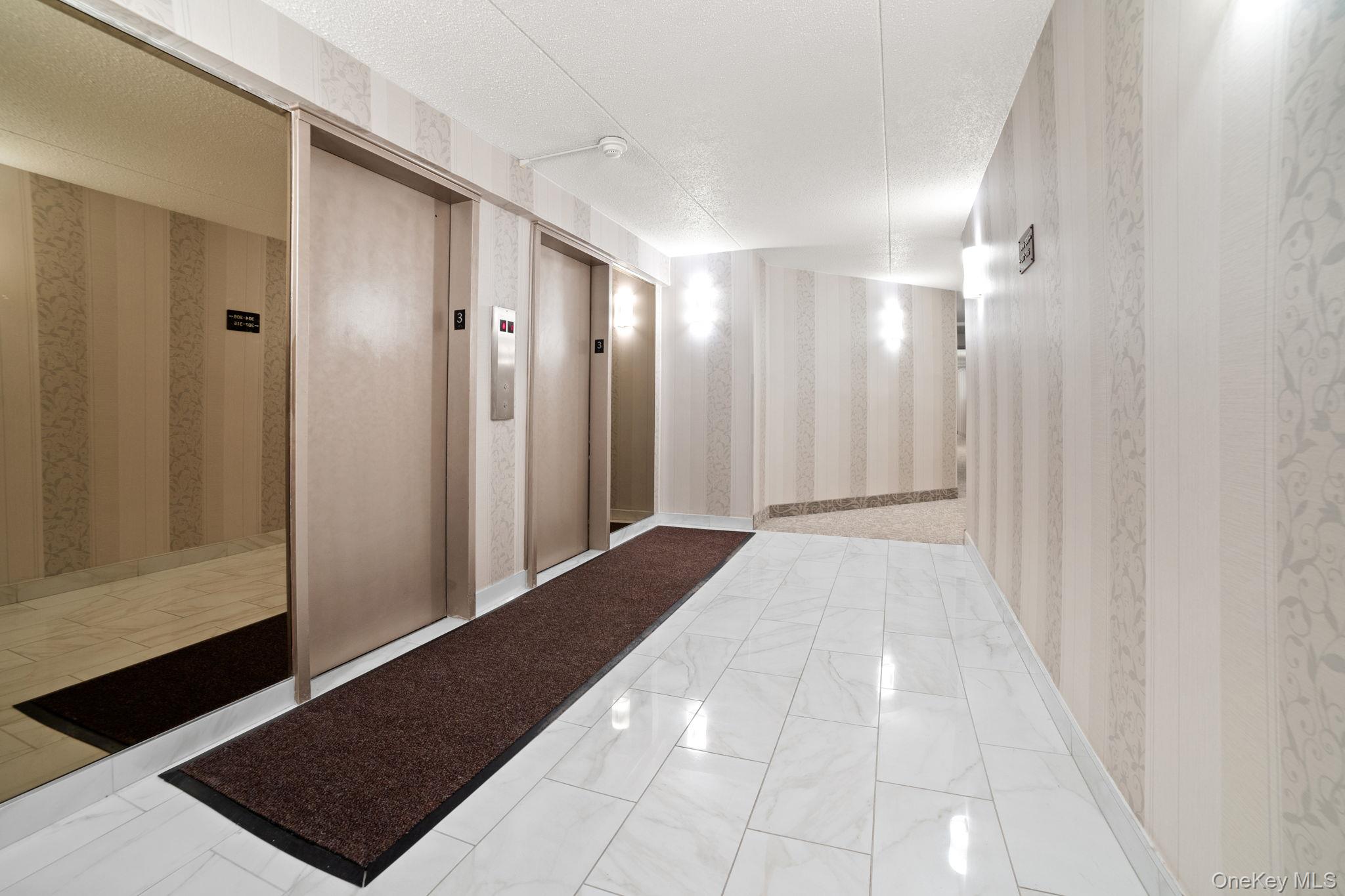 #18 photo, 300 High Point Drive, Hartsdale , NY 10530