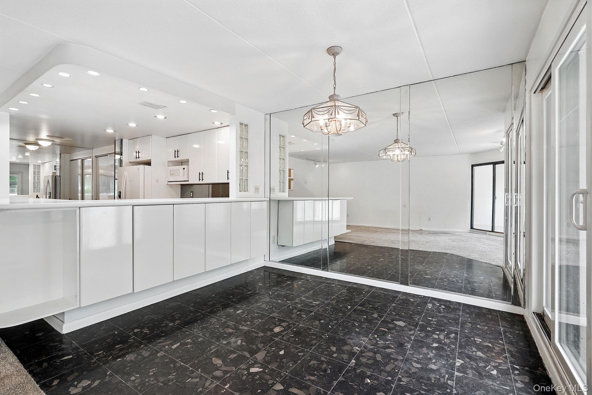 #4 photo, 300 High Point Drive, Hartsdale , NY 10530