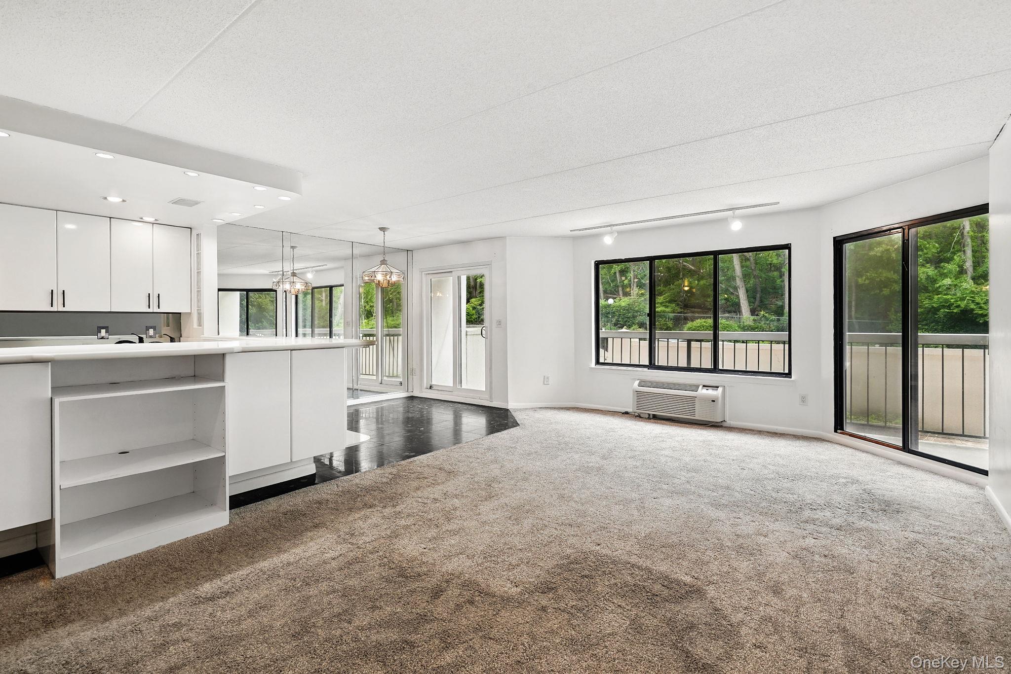 #6 photo, 300 High Point Drive, Hartsdale , NY 10530