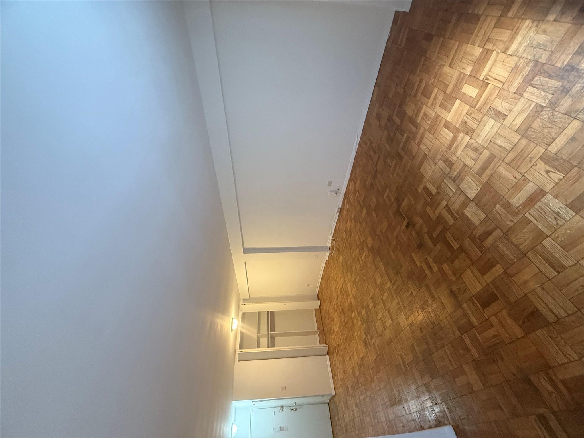 #9 photo, 665 Thwaites Place, ブロンクス区 Bronx , NY 10467