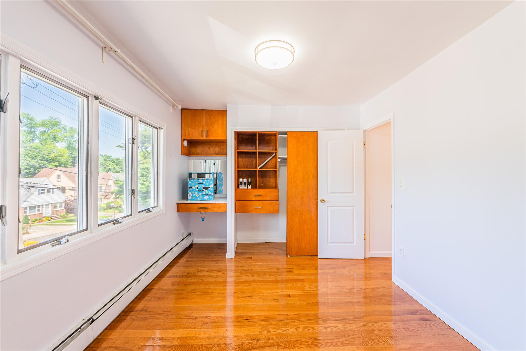 #16 photo, 42-51 247TH ST 247TH ST, クイーンズ区 Little Neck , NY 11363