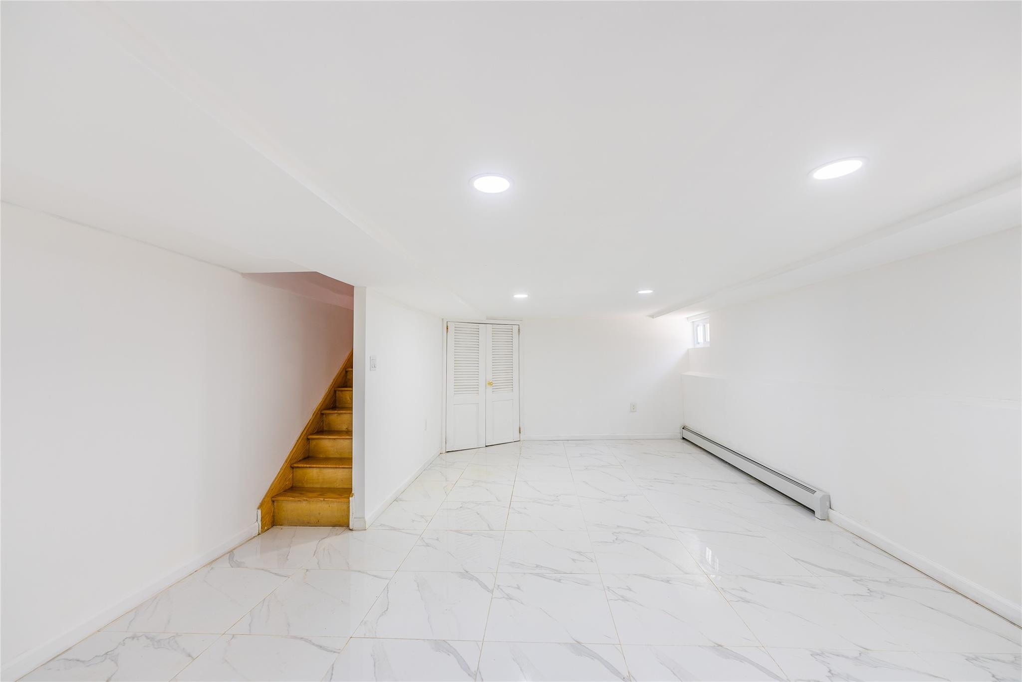 #18 photo, 42-51 247TH ST 247TH ST, クイーンズ区 Little Neck , NY 11363