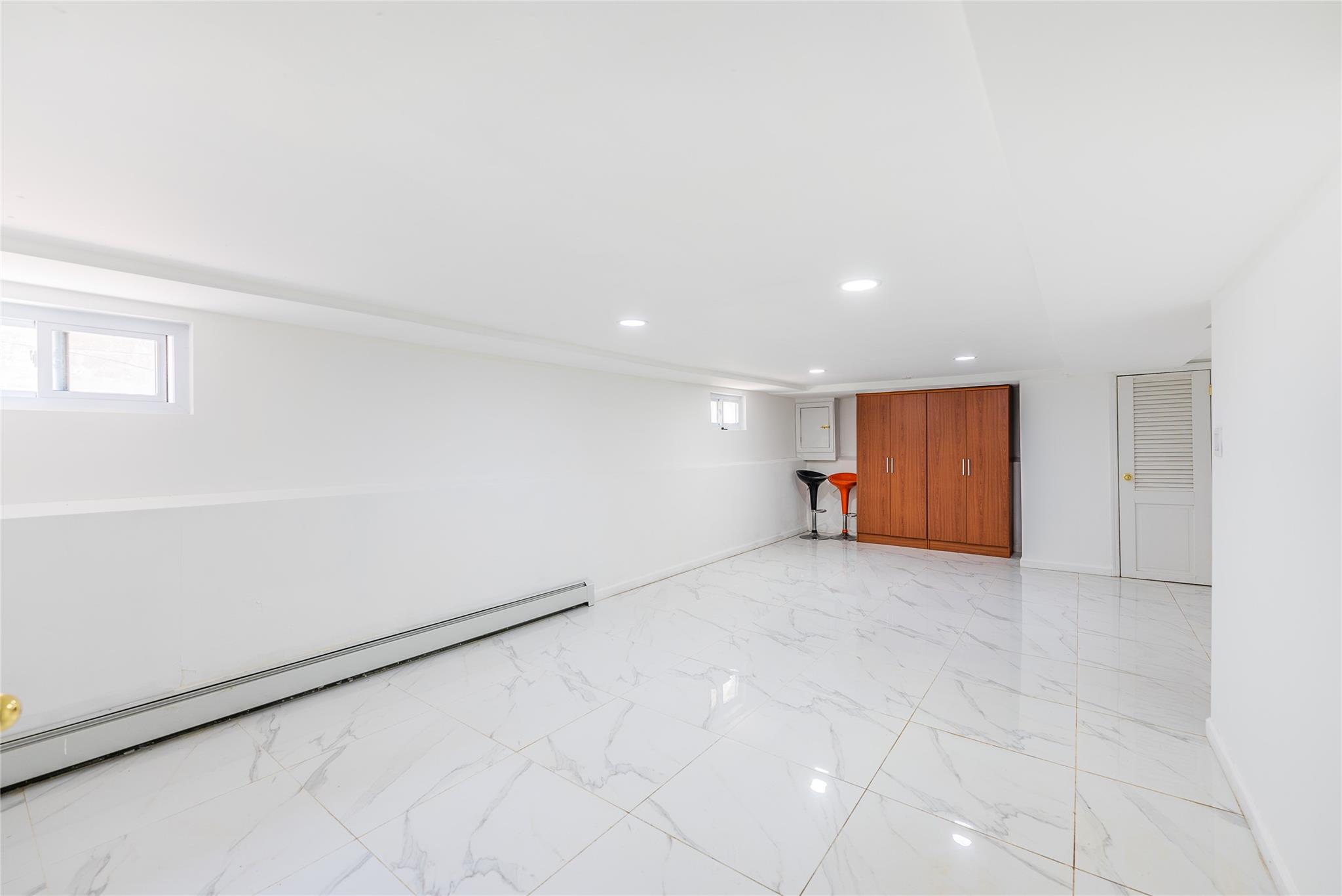 #19 photo, 42-51 247TH ST 247TH ST, クイーンズ区 Little Neck , NY 11363